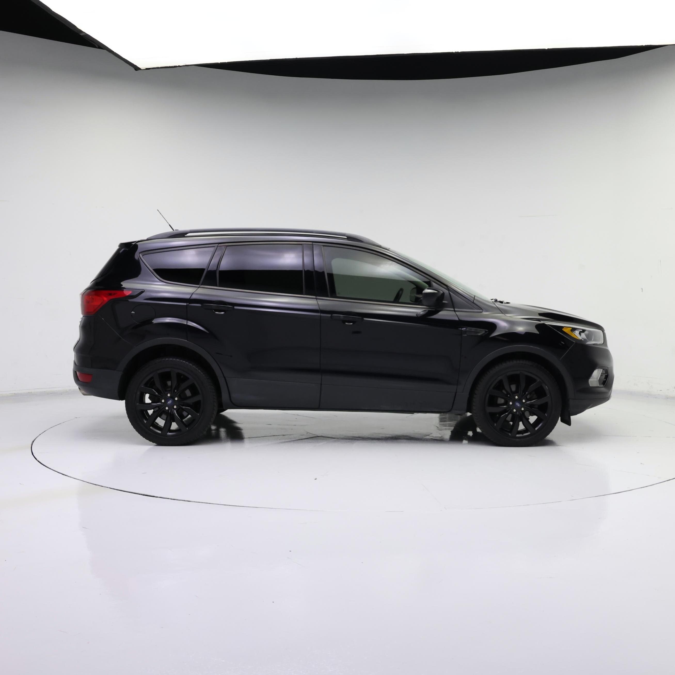 Thumbnail: 2019 Ford Escape - 7