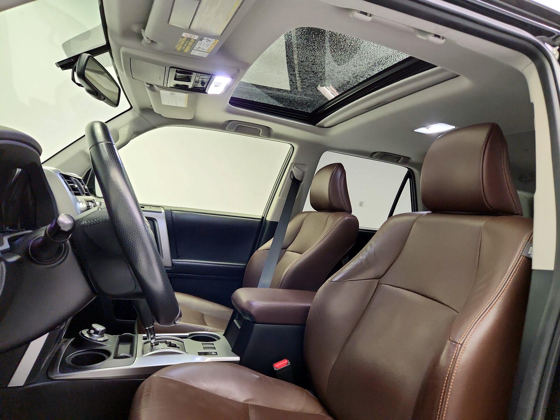 Thumbnail: 2016 Toyota 4Runner - 20