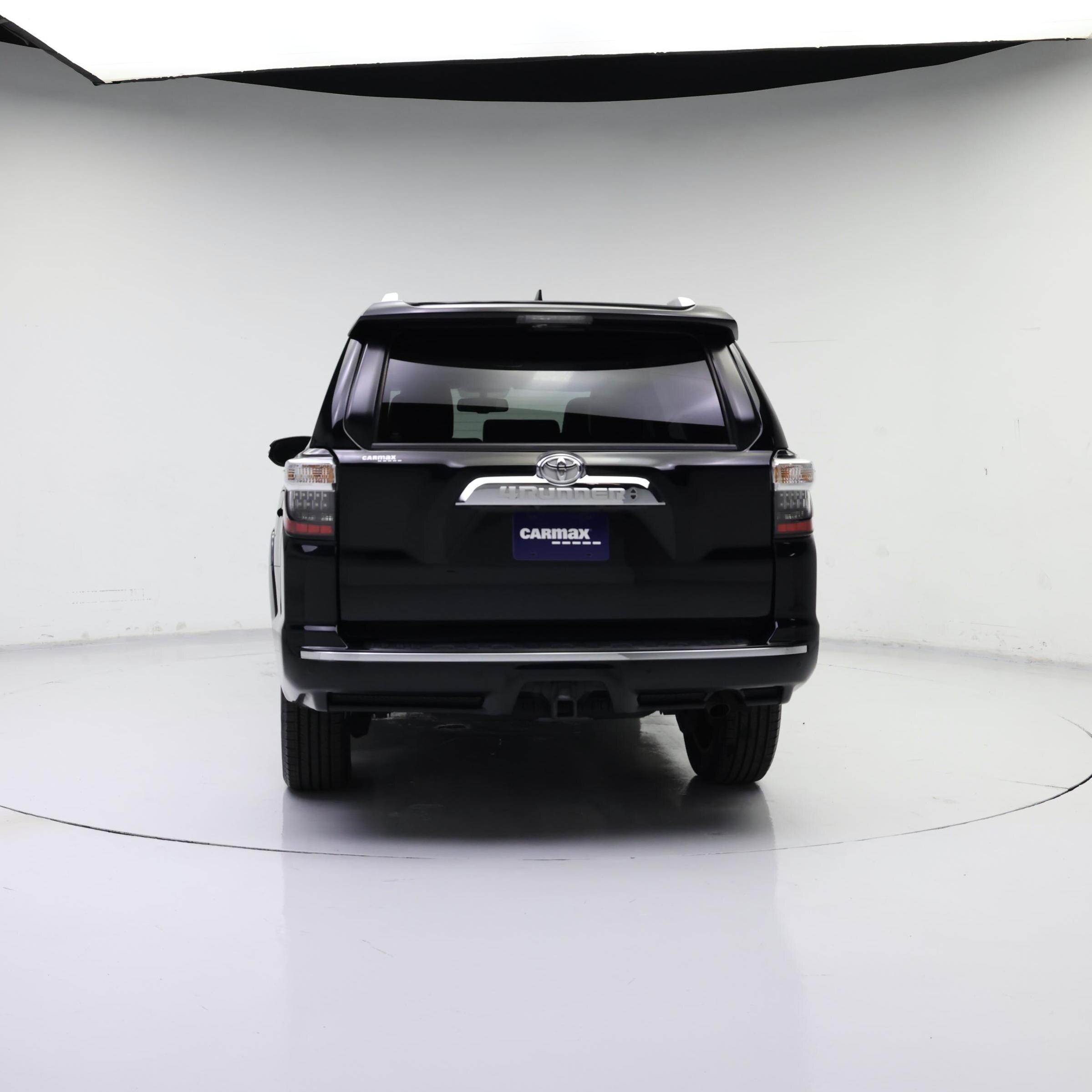 Thumbnail: 2016 Toyota 4Runner - 6