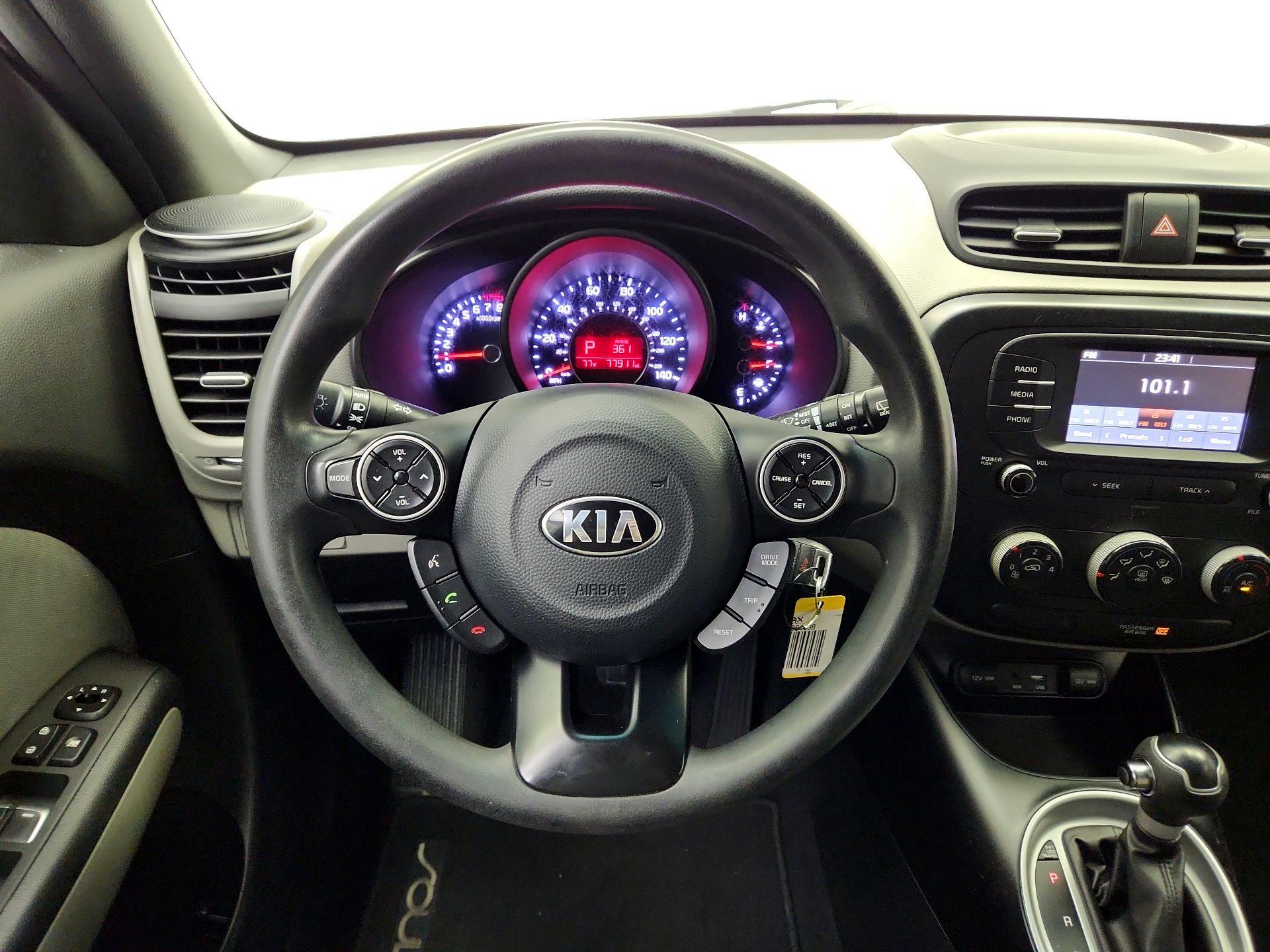 Thumbnail: 2019 Kia Soul - 10