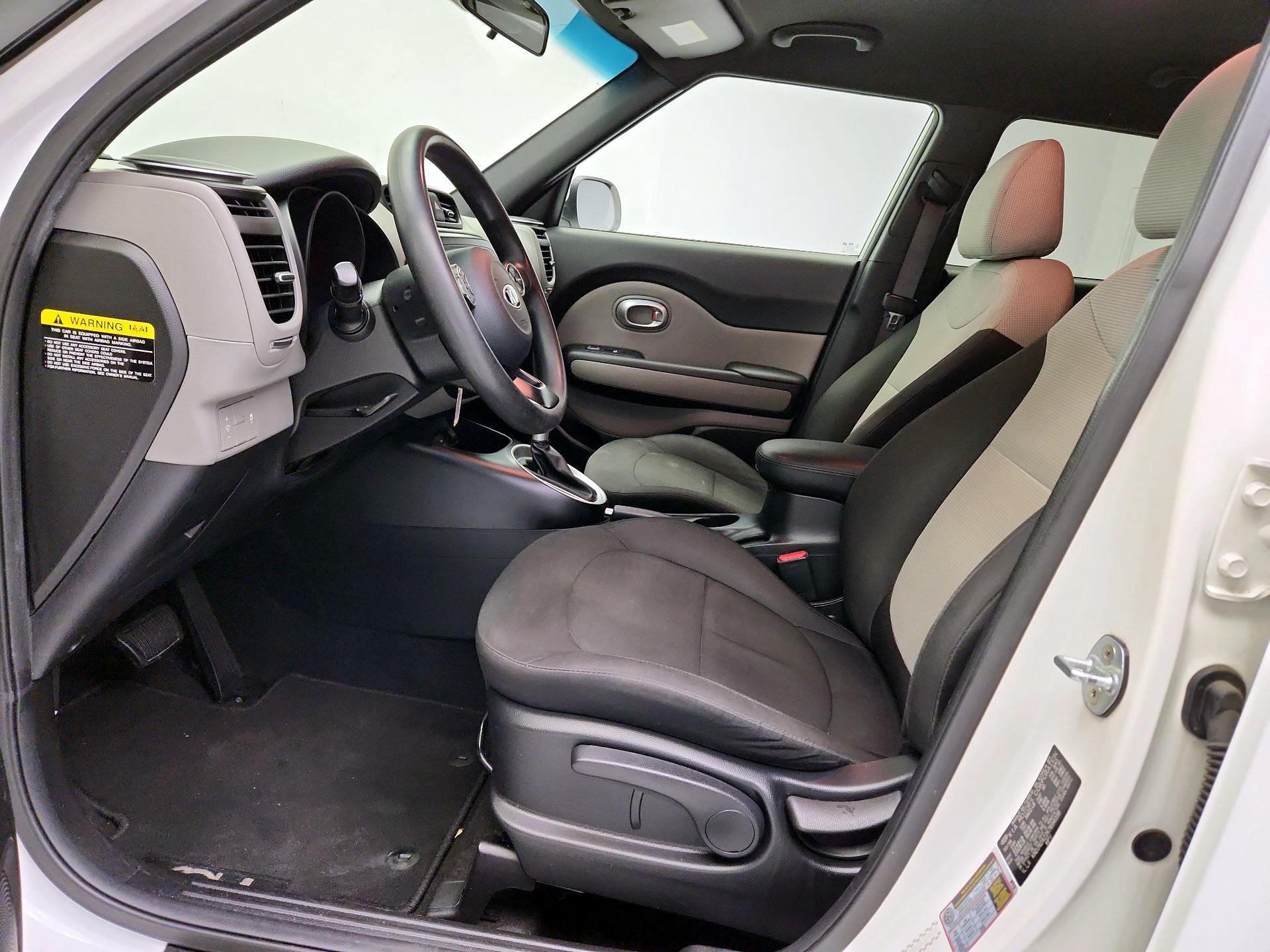 Thumbnail: 2019 Kia Soul - 11