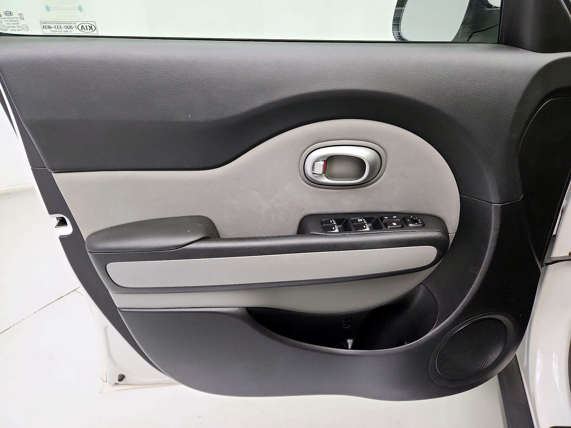 Thumbnail: 2019 Kia Soul - 12