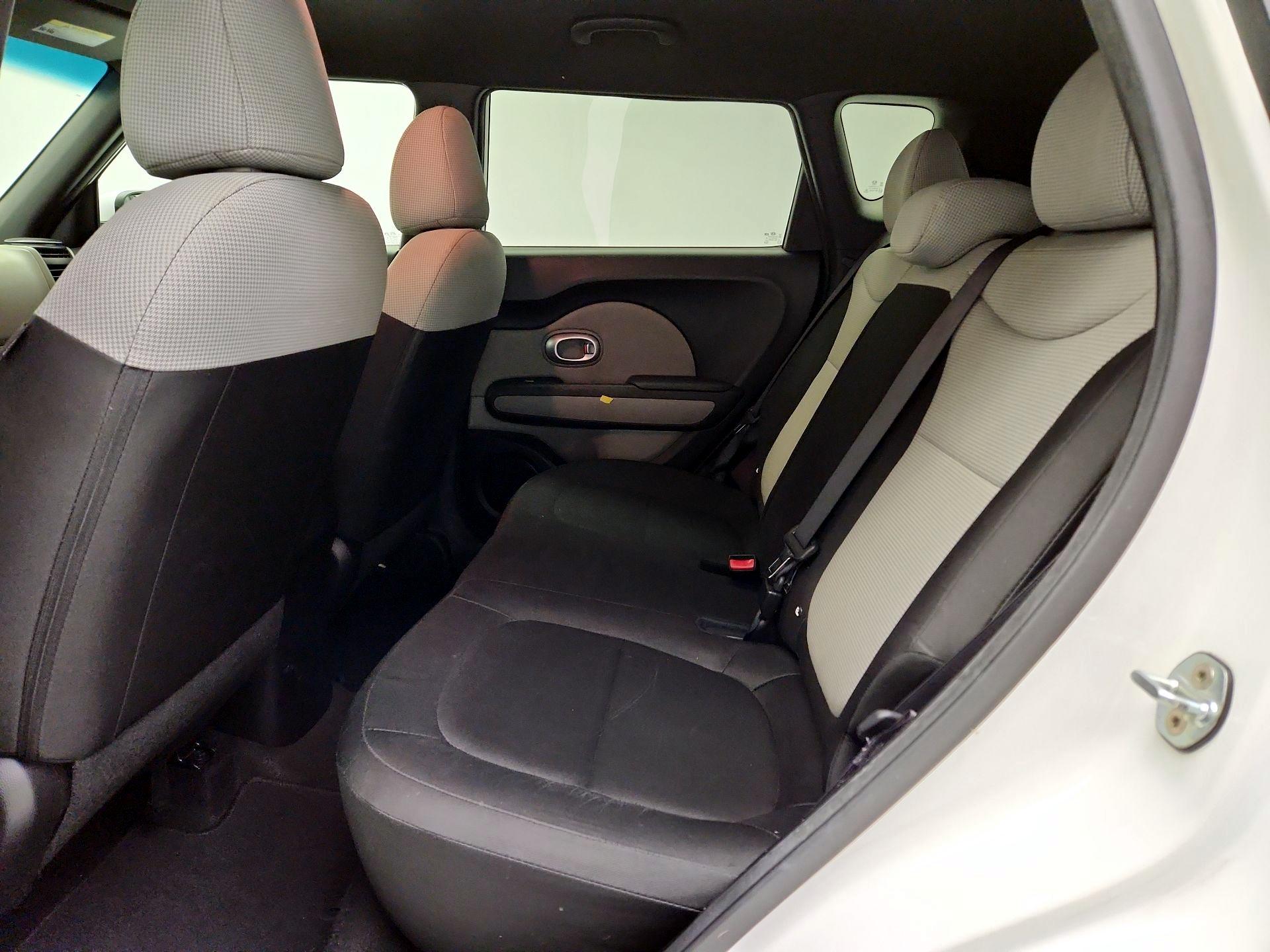 Thumbnail: 2019 Kia Soul - 19