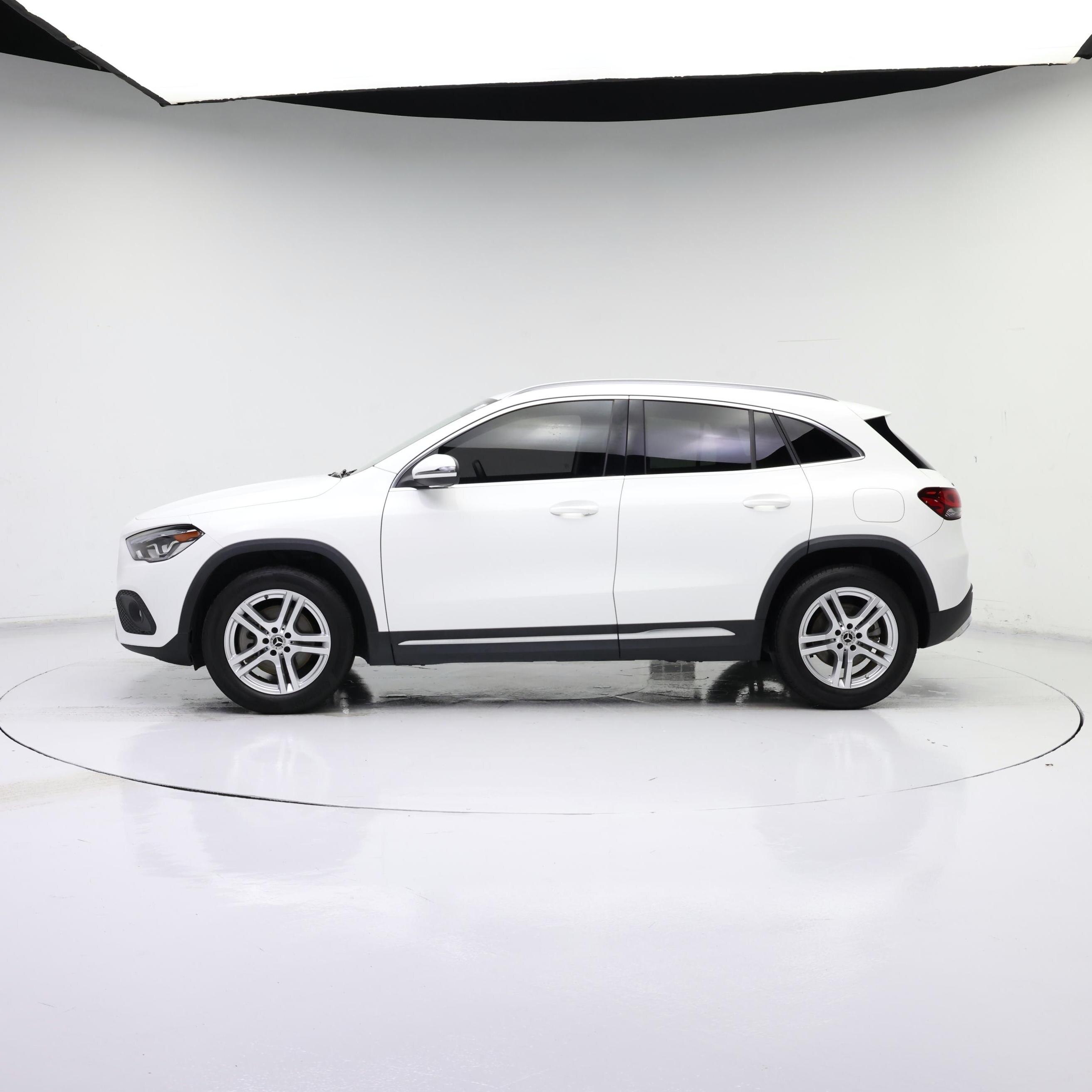 Thumbnail: 2021 Mercedes-Benz GLA - 3