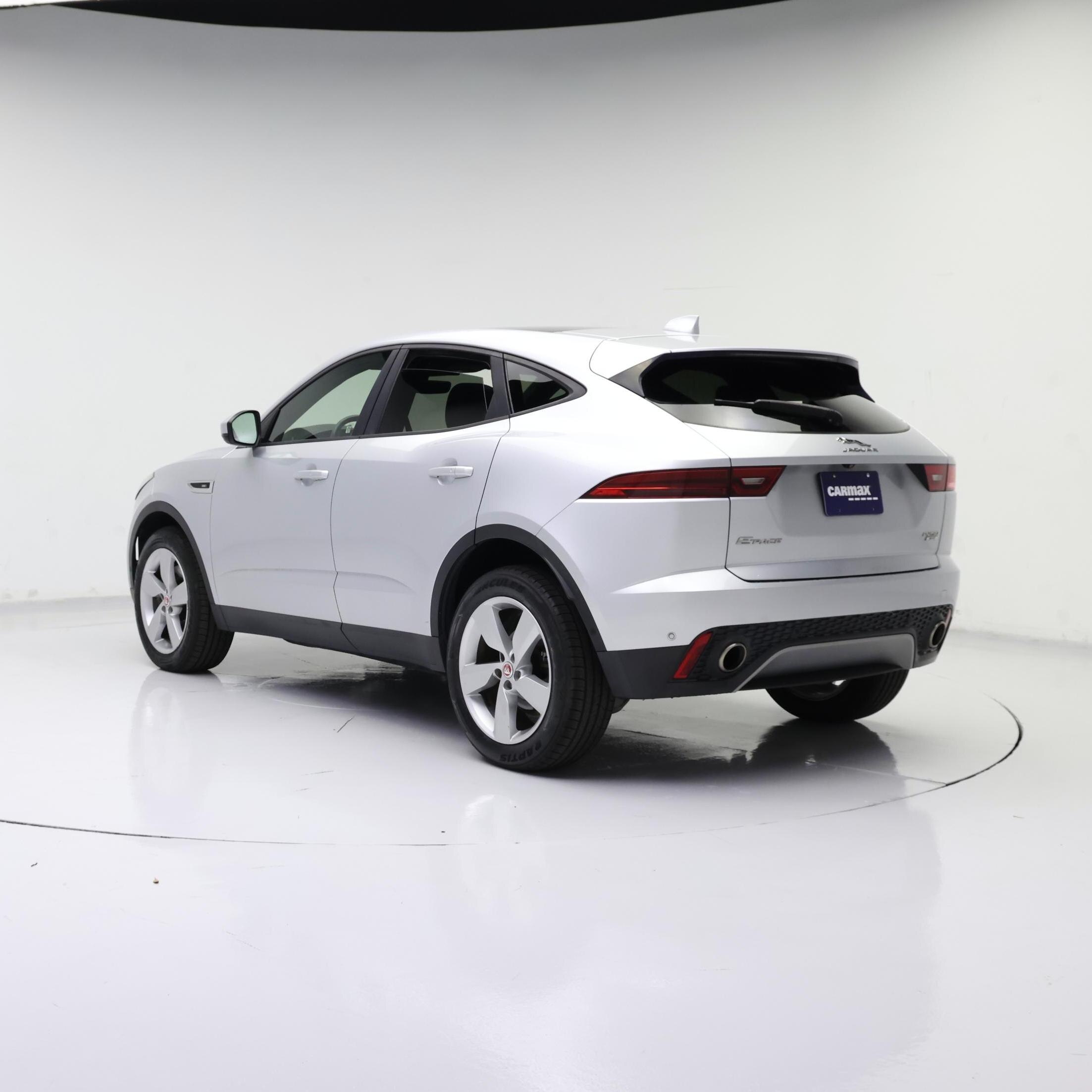 Thumbnail: 2019 Jaguar E-Pace - 2