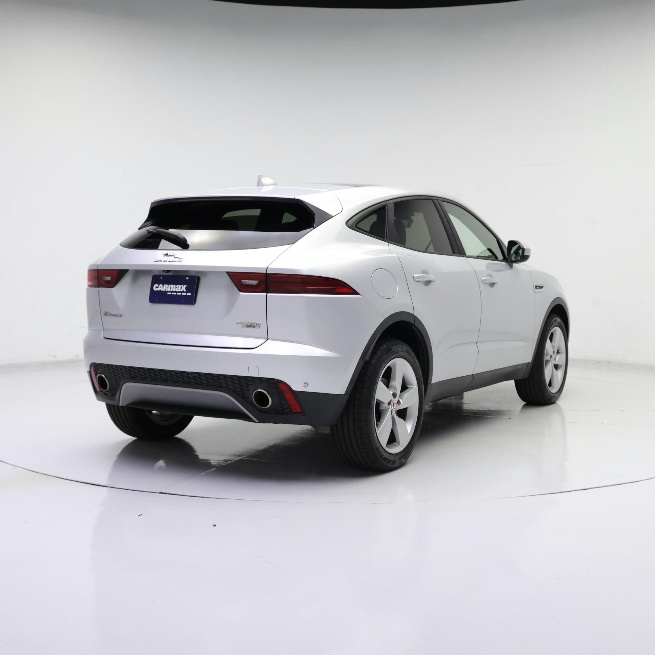 Thumbnail: 2019 Jaguar E-Pace - 8