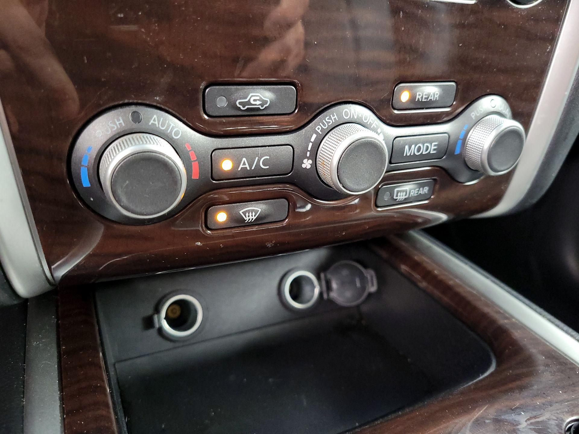 Thumbnail: 2016 Nissan Pathfinder - 17