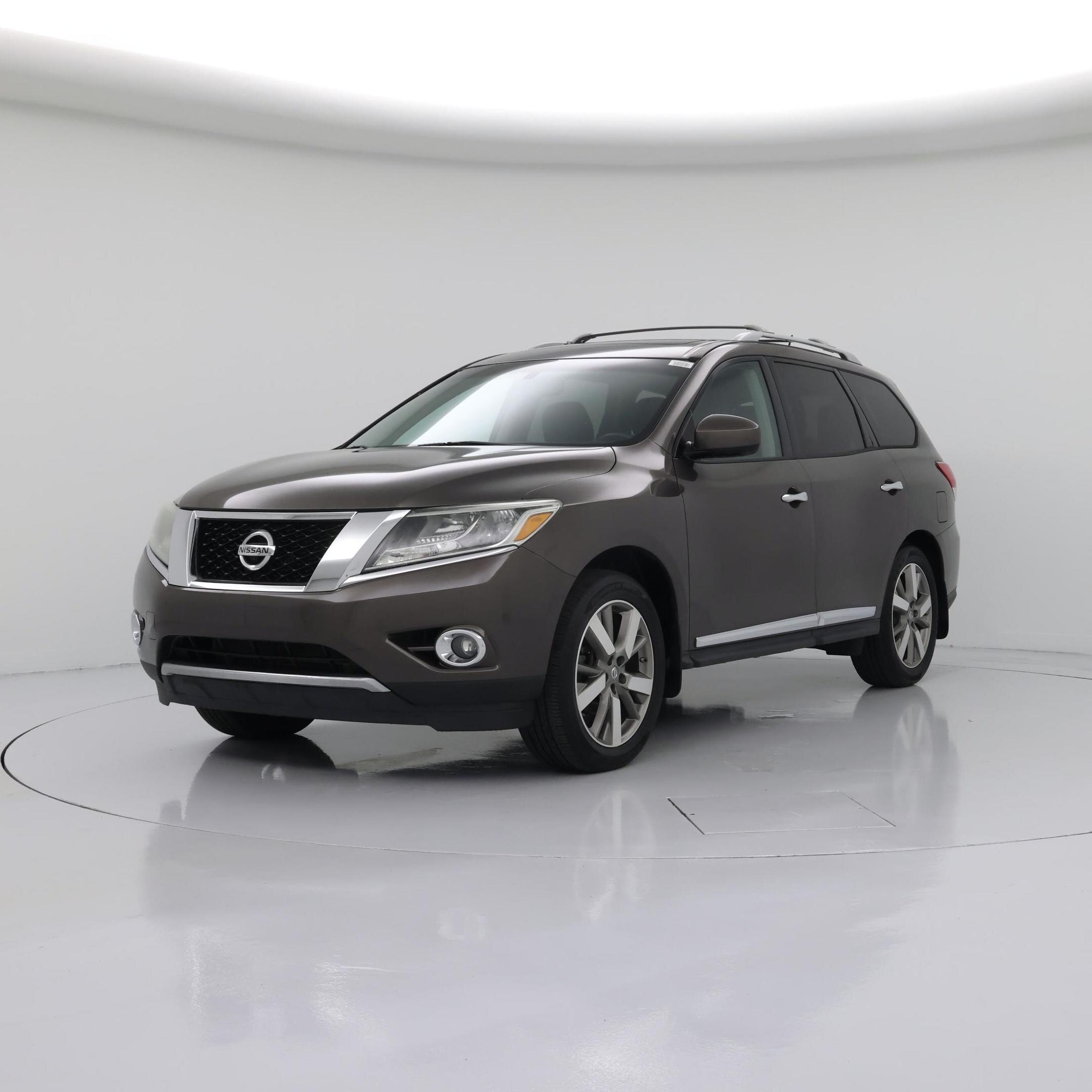 Thumbnail: 2016 Nissan Pathfinder - 4
