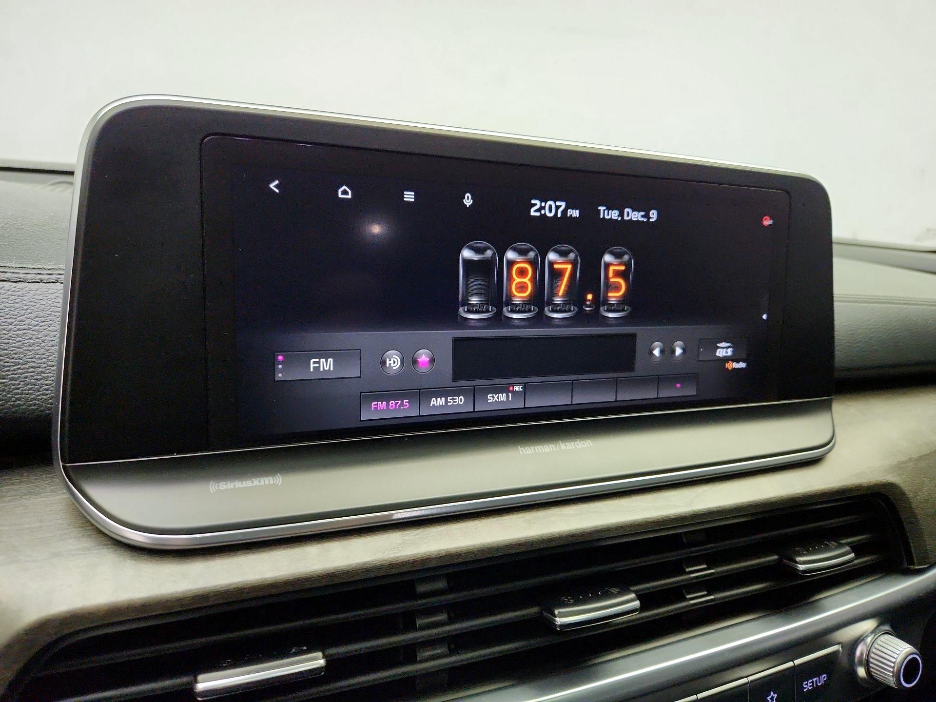 Thumbnail: 2021 Kia Telluride - 16