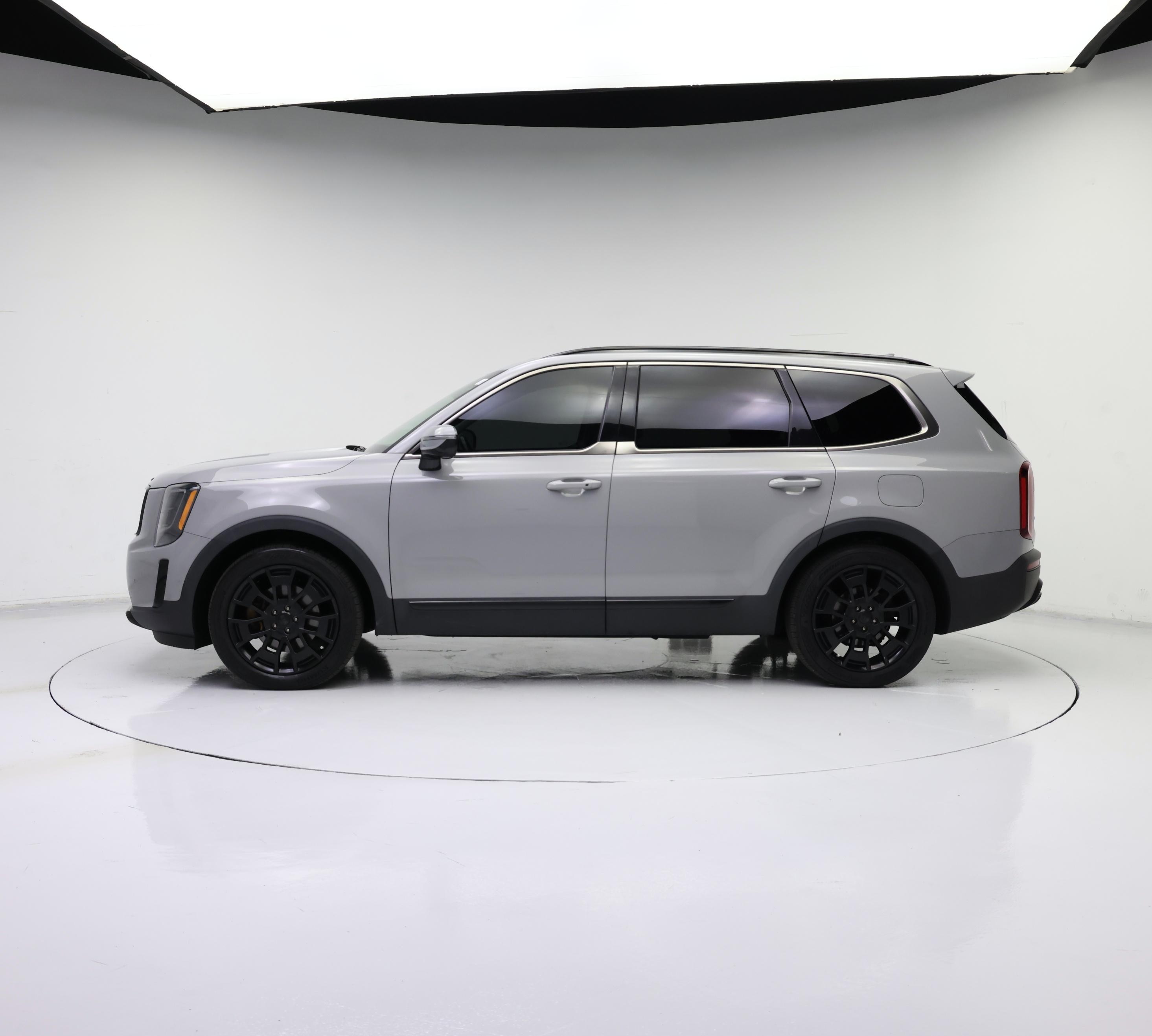 Thumbnail: 2021 Kia Telluride - 3