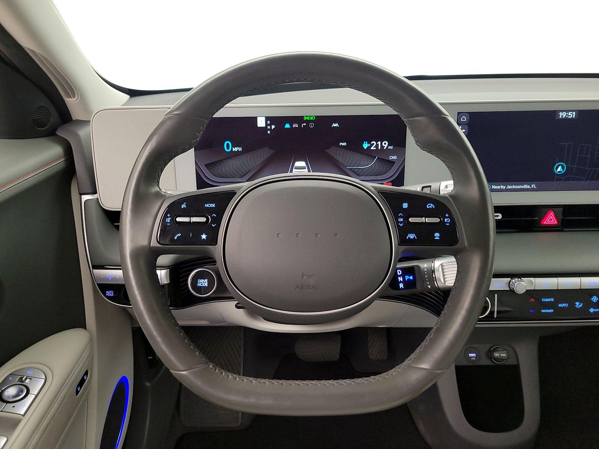 Thumbnail: 2023 Hyundai Ioniq 5 - 10