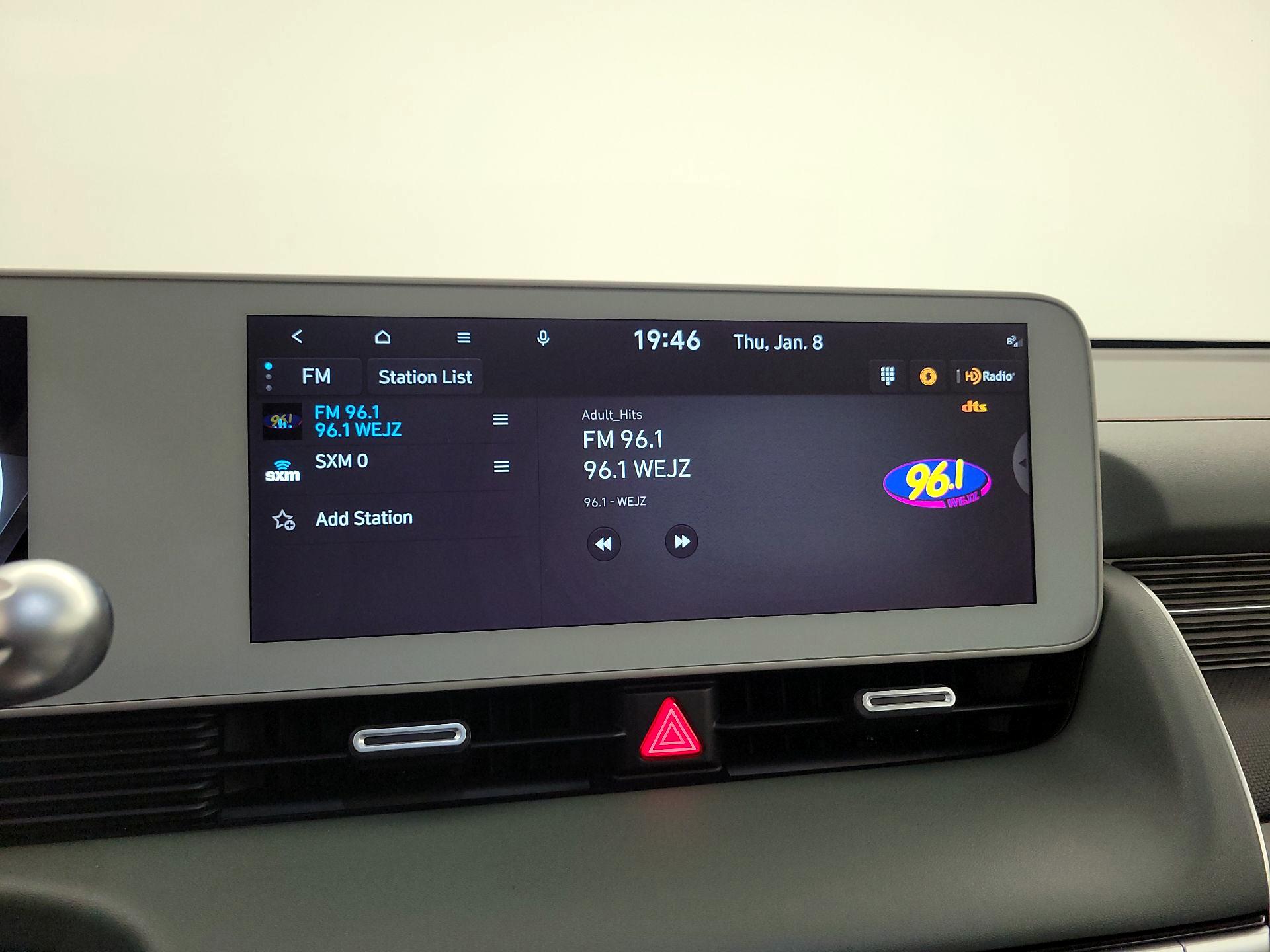 Thumbnail: 2023 Hyundai Ioniq 5 - 16