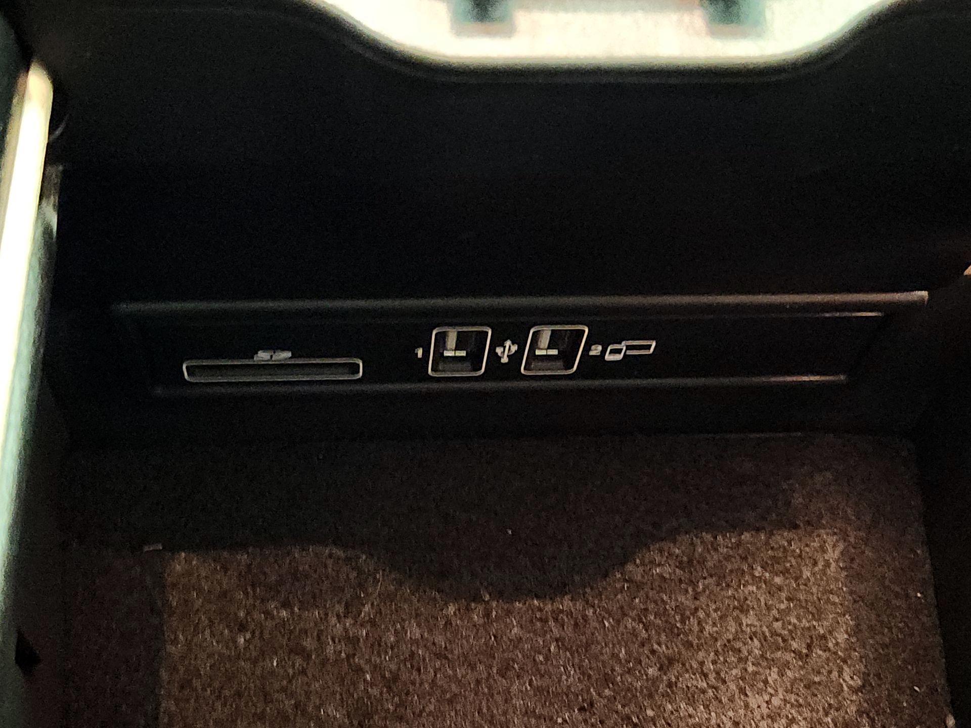 Thumbnail: 2021 Mercedes-Benz C-Class - 19