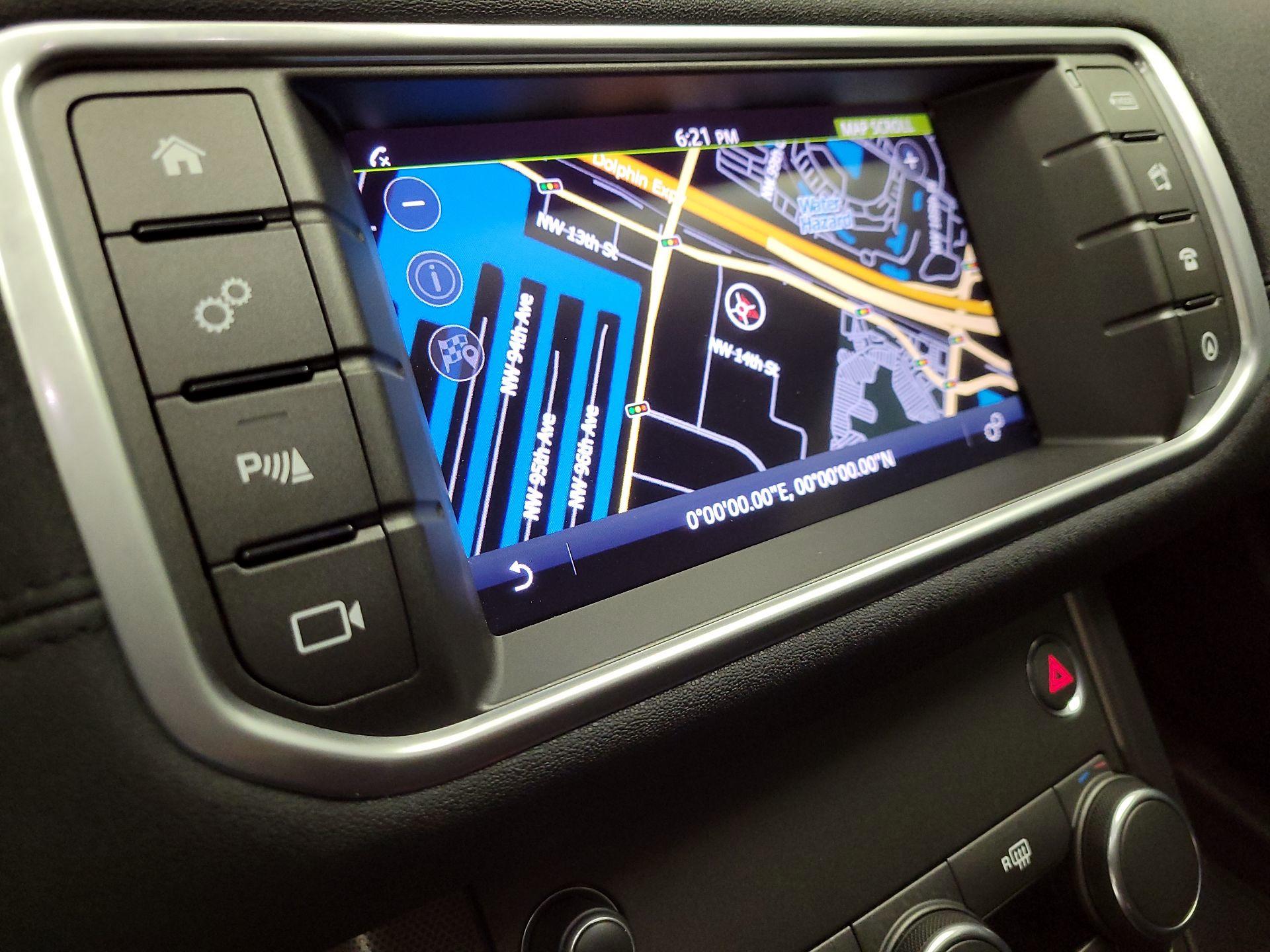 Thumbnail: 2018 Land Rover Range Rover Evoque - 12