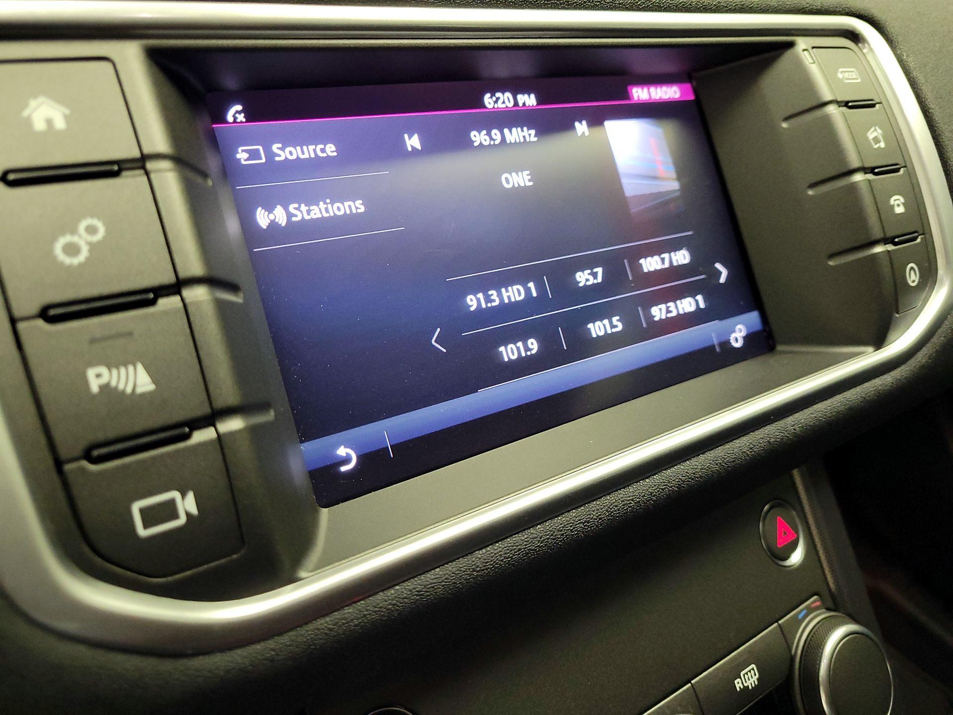 Thumbnail: 2018 Land Rover Range Rover Evoque - 14