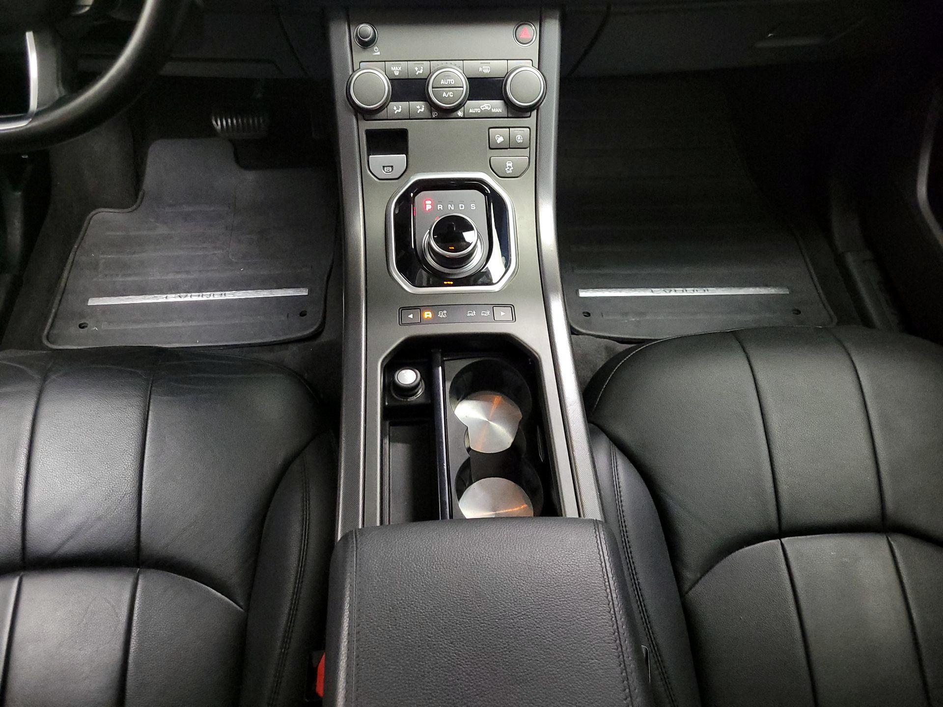 Thumbnail: 2018 Land Rover Range Rover Evoque - 16