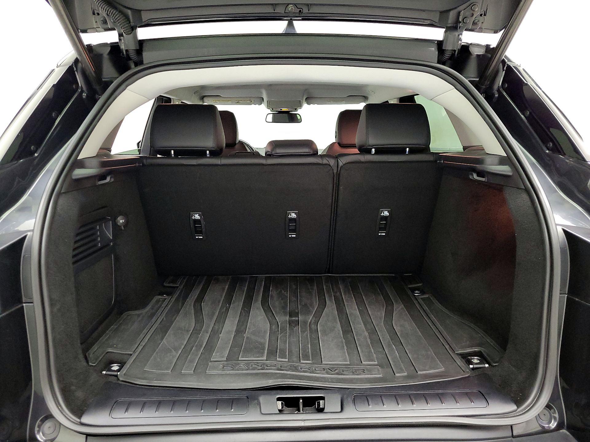 Thumbnail: 2018 Land Rover Range Rover Evoque - 19