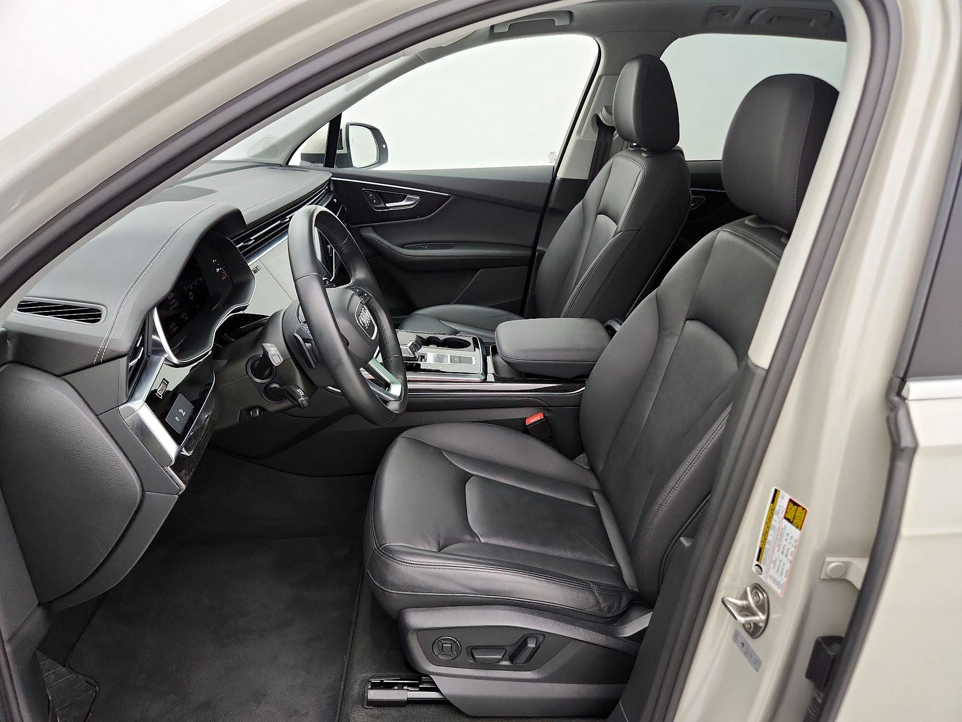 Thumbnail: 2024 Audi Q7 - 11