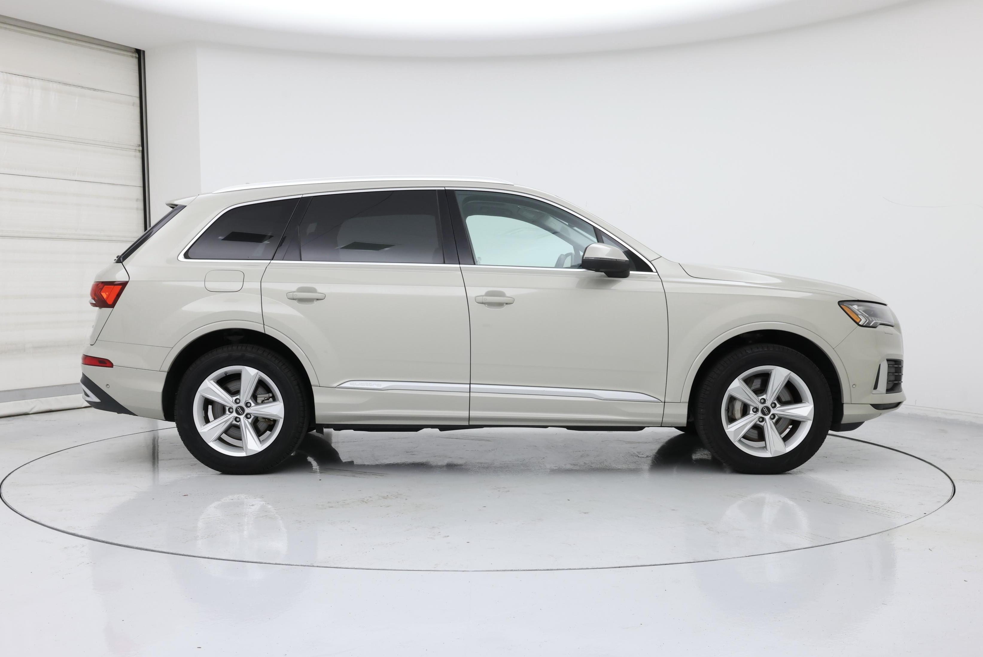 Thumbnail: 2024 Audi Q7 - 7