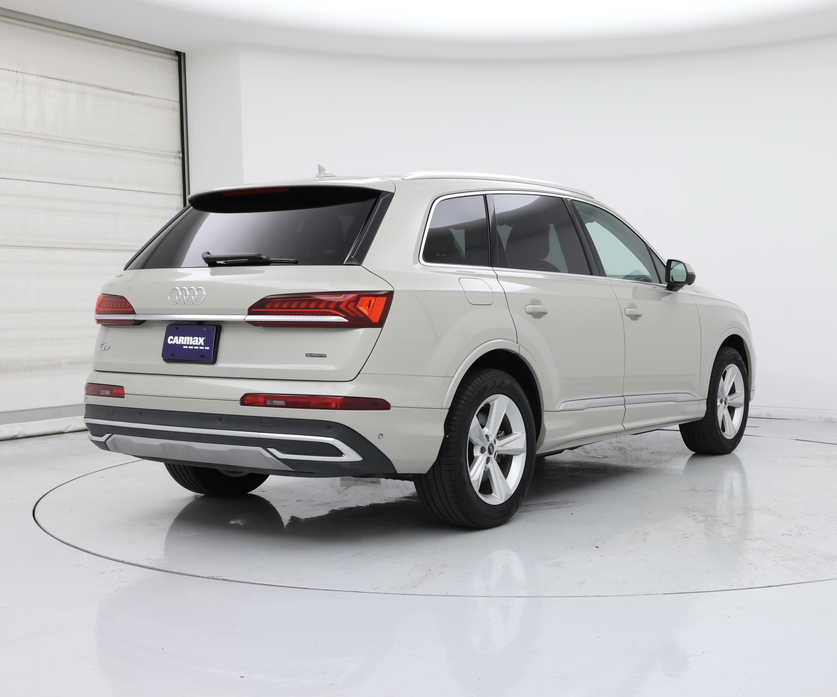 Thumbnail: 2024 Audi Q7 - 8