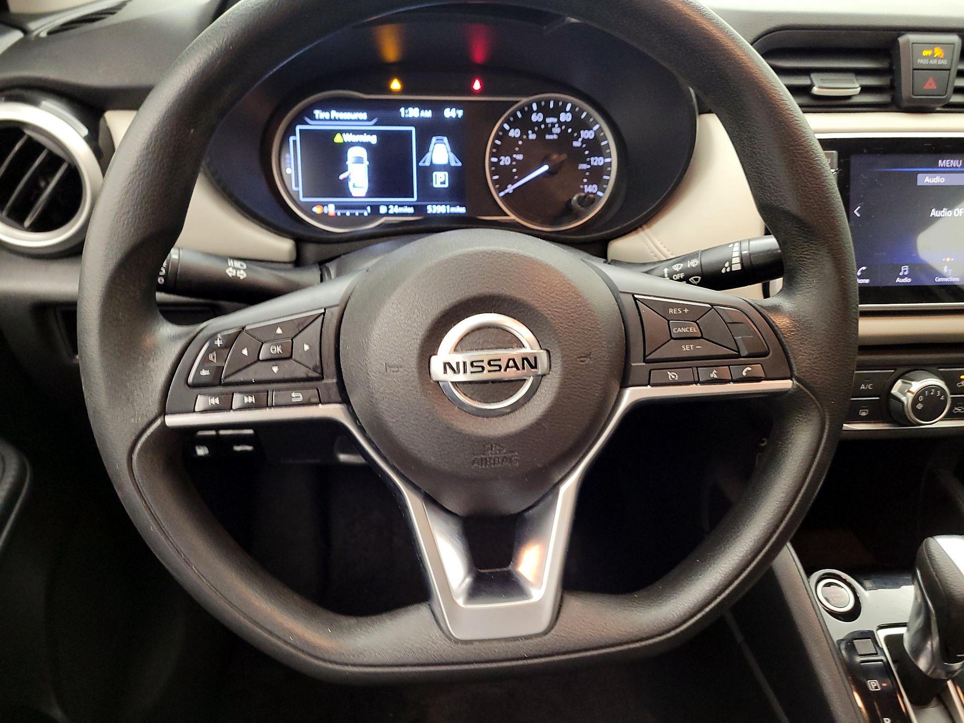 Thumbnail: 2020 Nissan Versa - 10