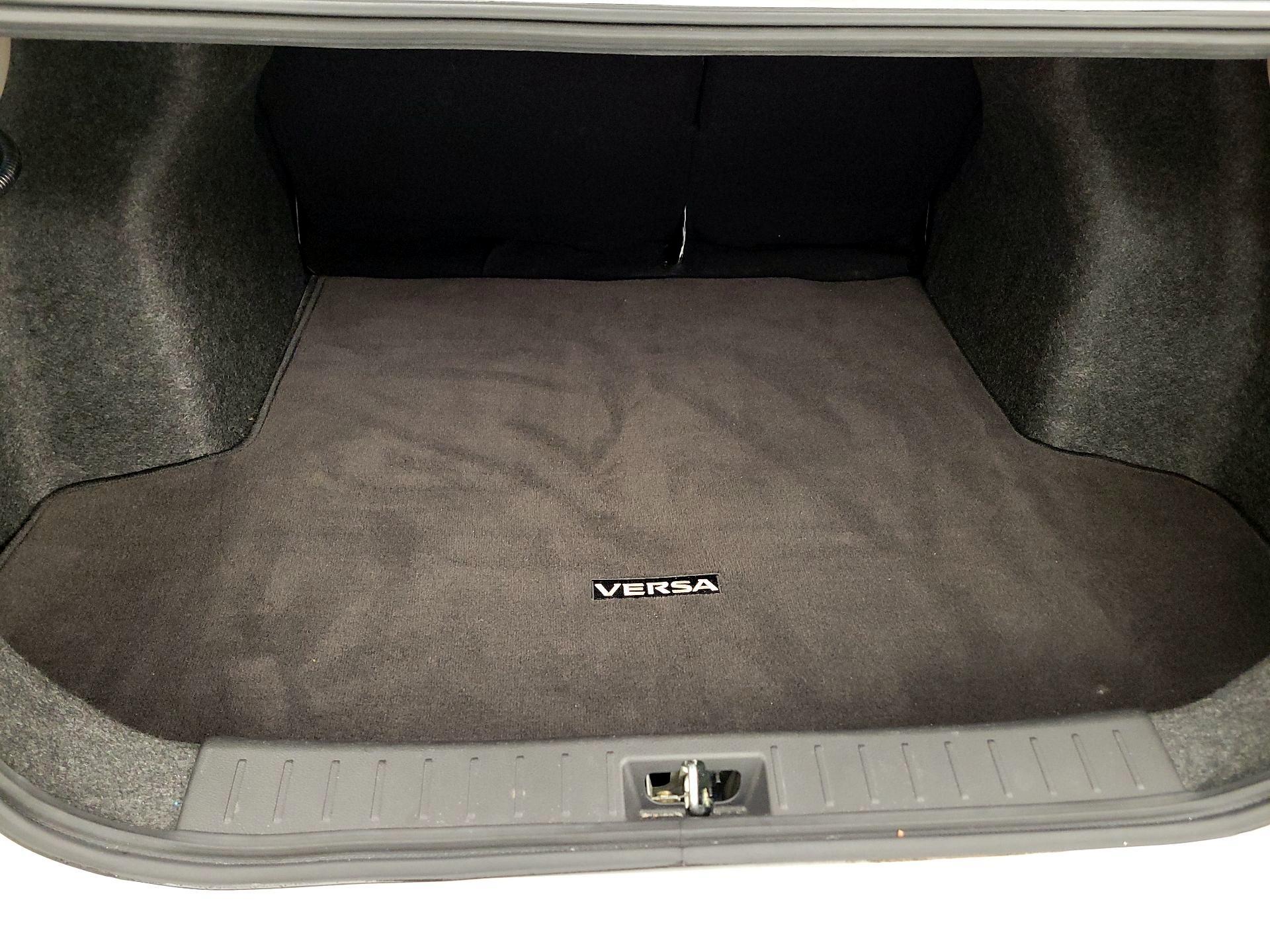 Thumbnail: 2020 Nissan Versa - 16