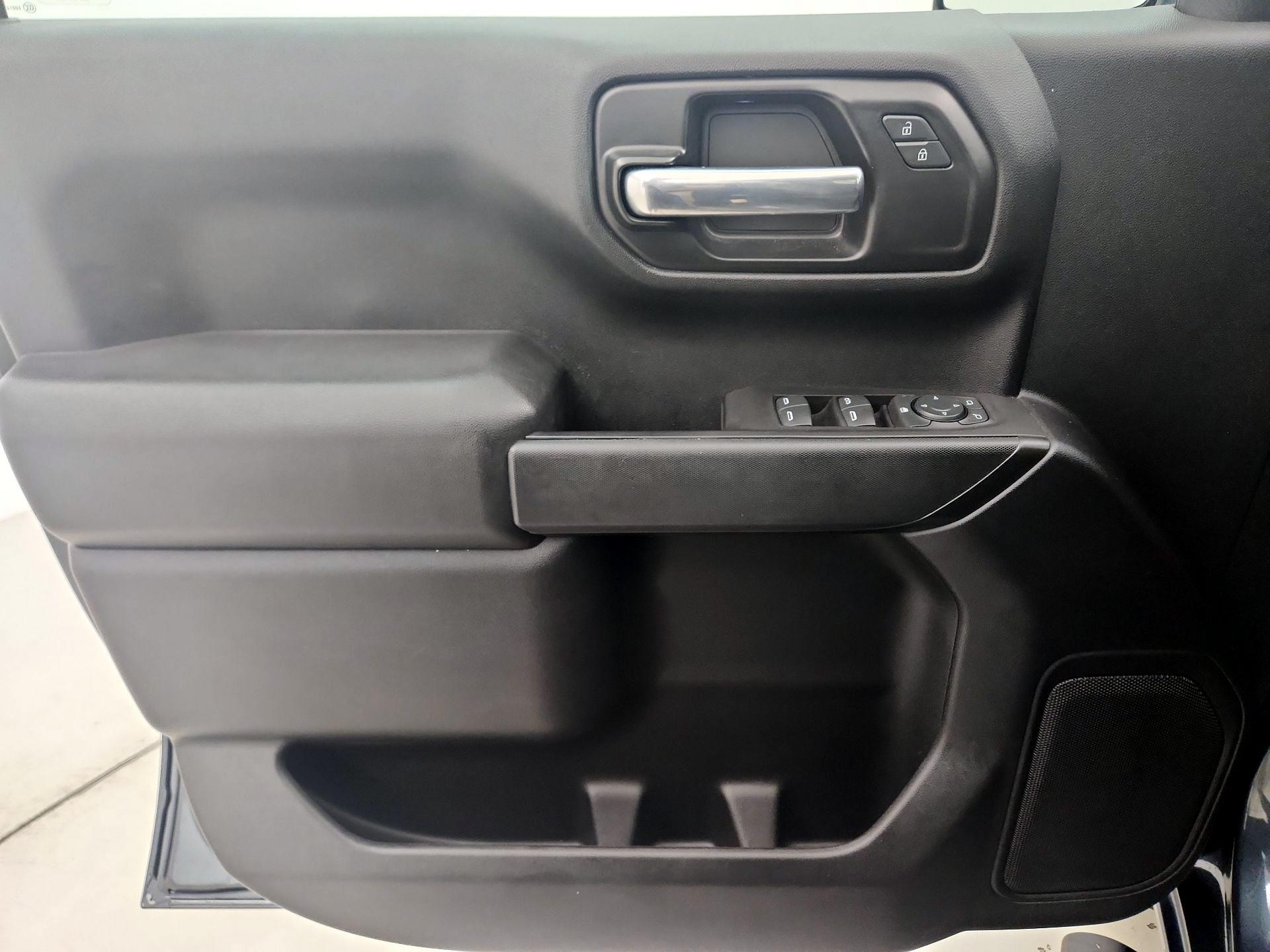 Thumbnail: 2021 Chevrolet Silverado 1500 - 12