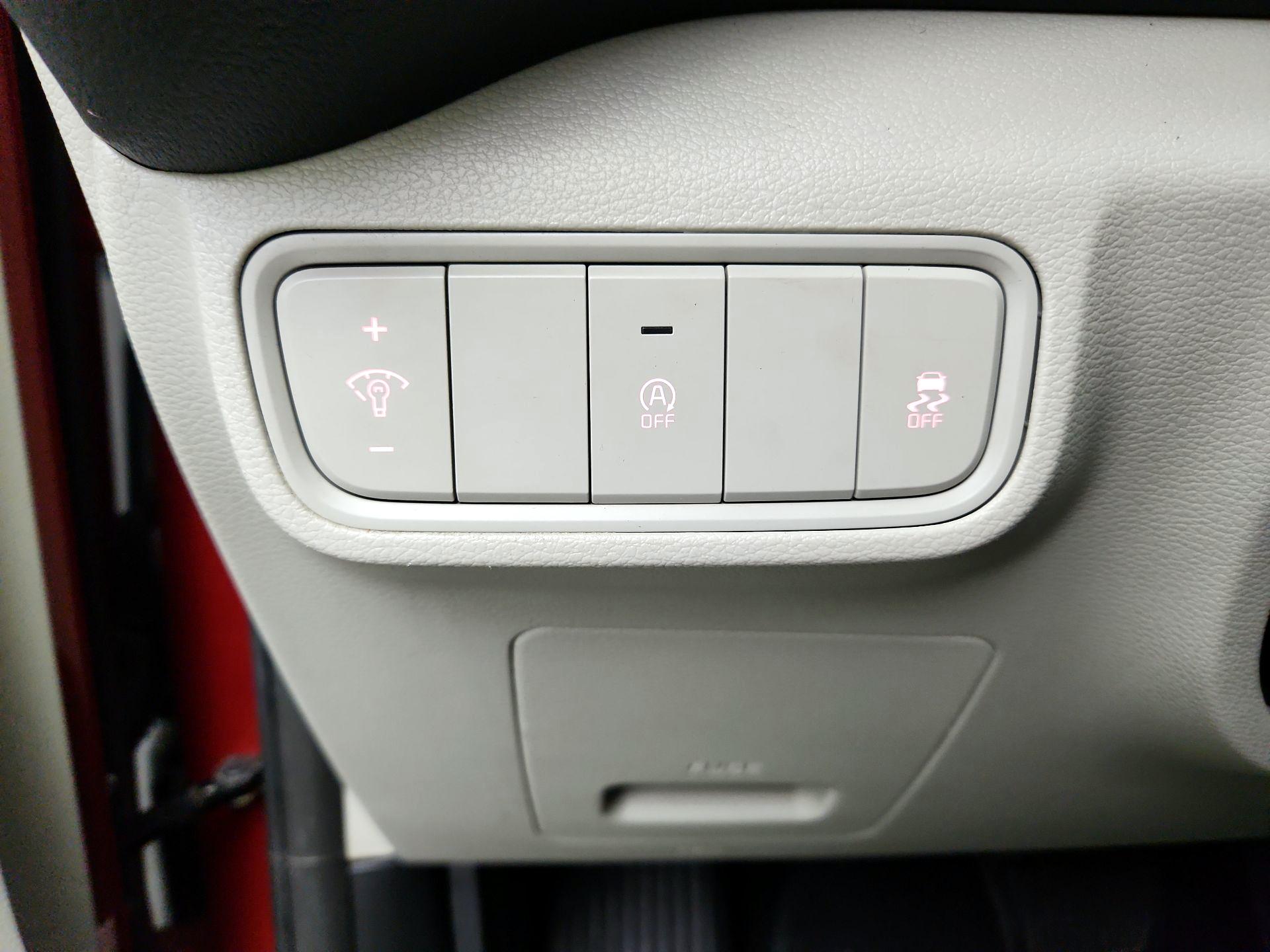 Thumbnail: 2021 Kia Soul - 13