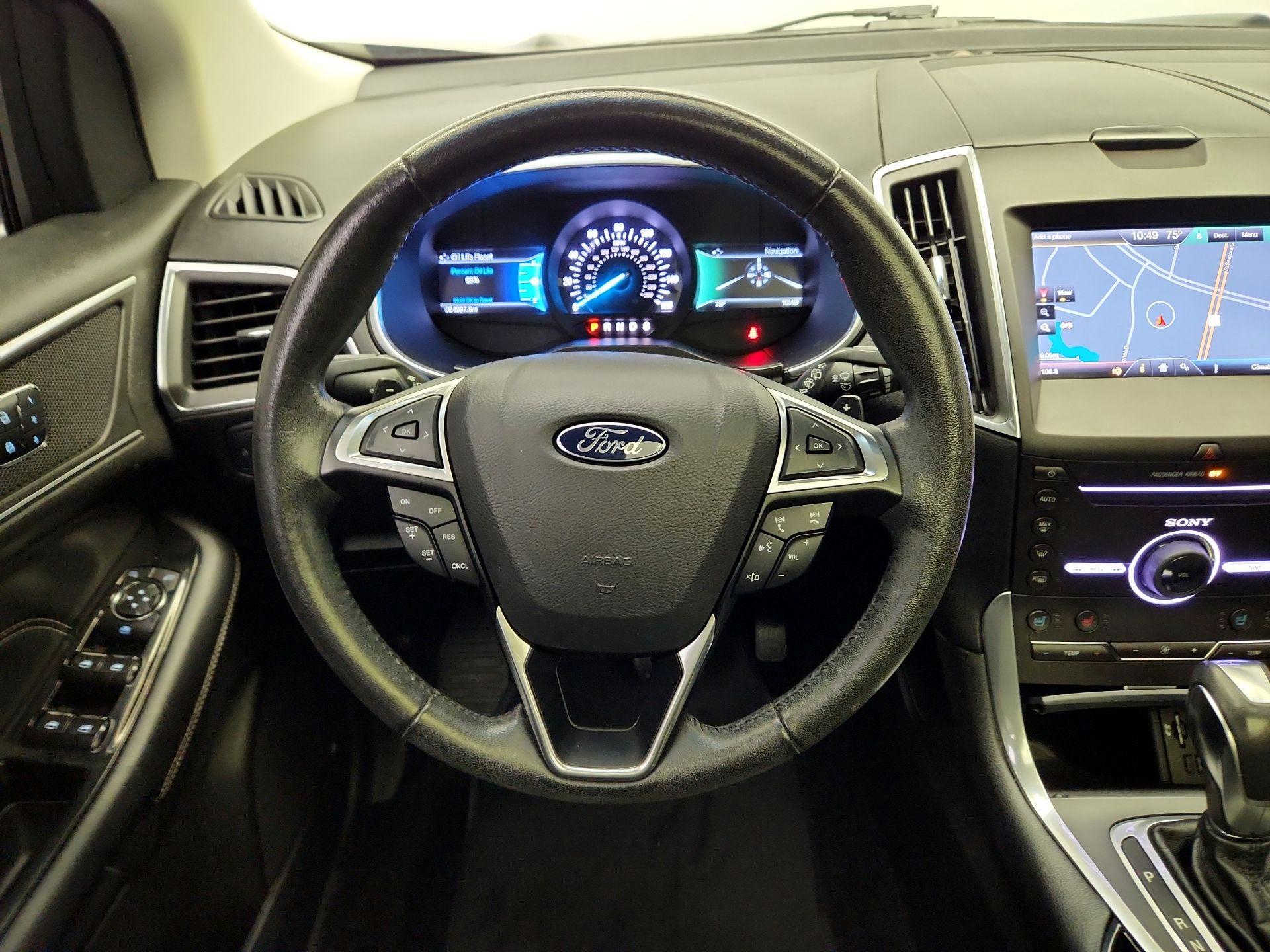 Thumbnail: 2015 Ford Edge - 10