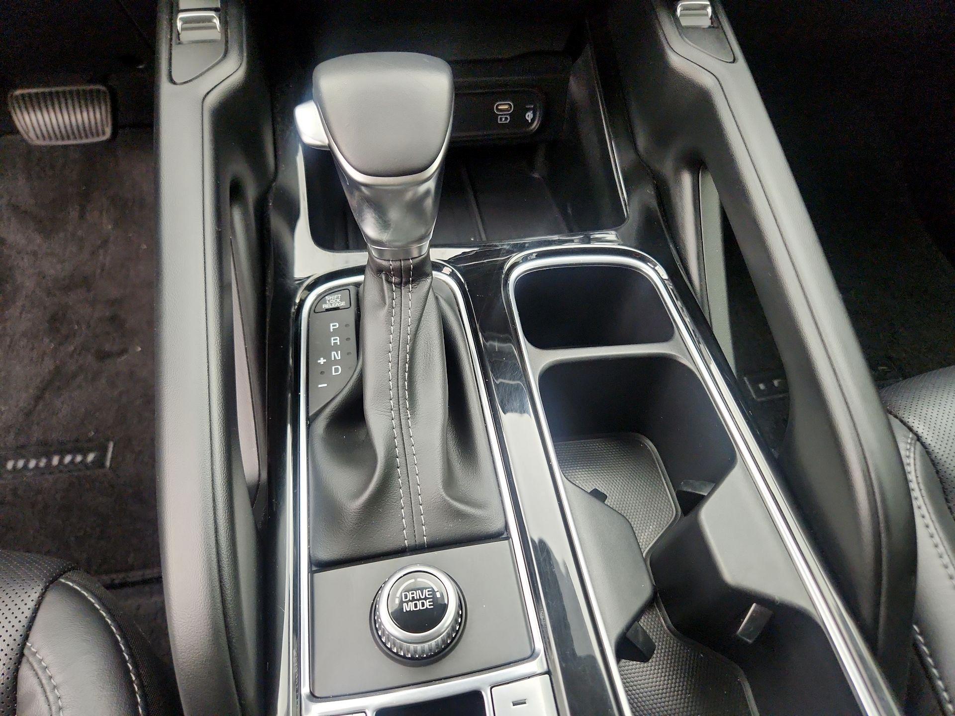 Thumbnail: 2023 Kia Telluride - 18