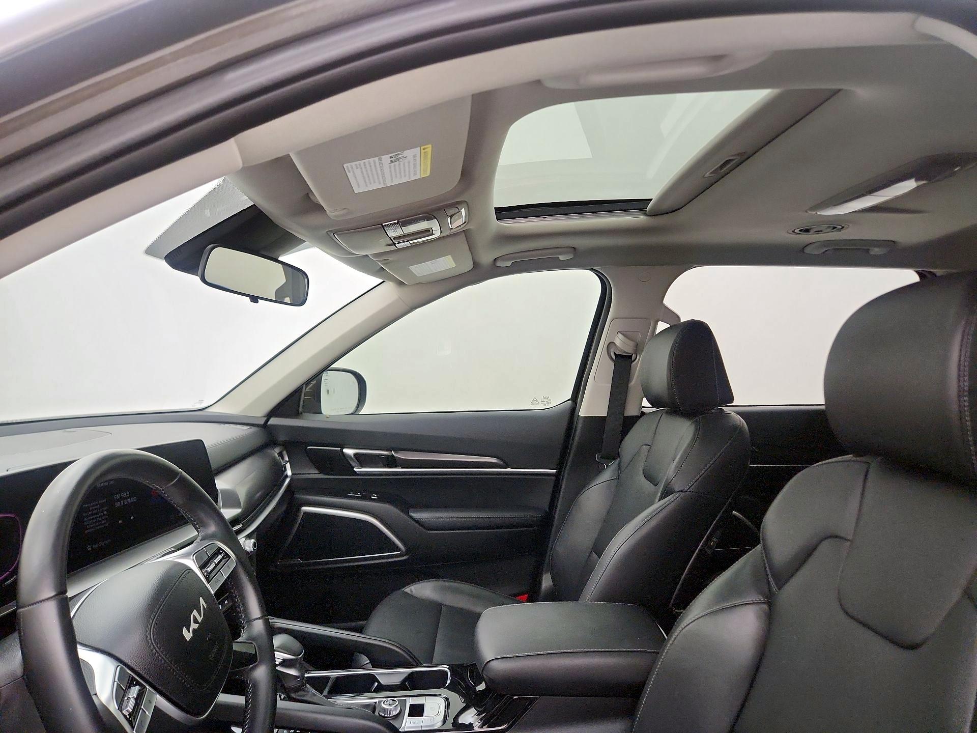 Thumbnail: 2023 Kia Telluride - 20