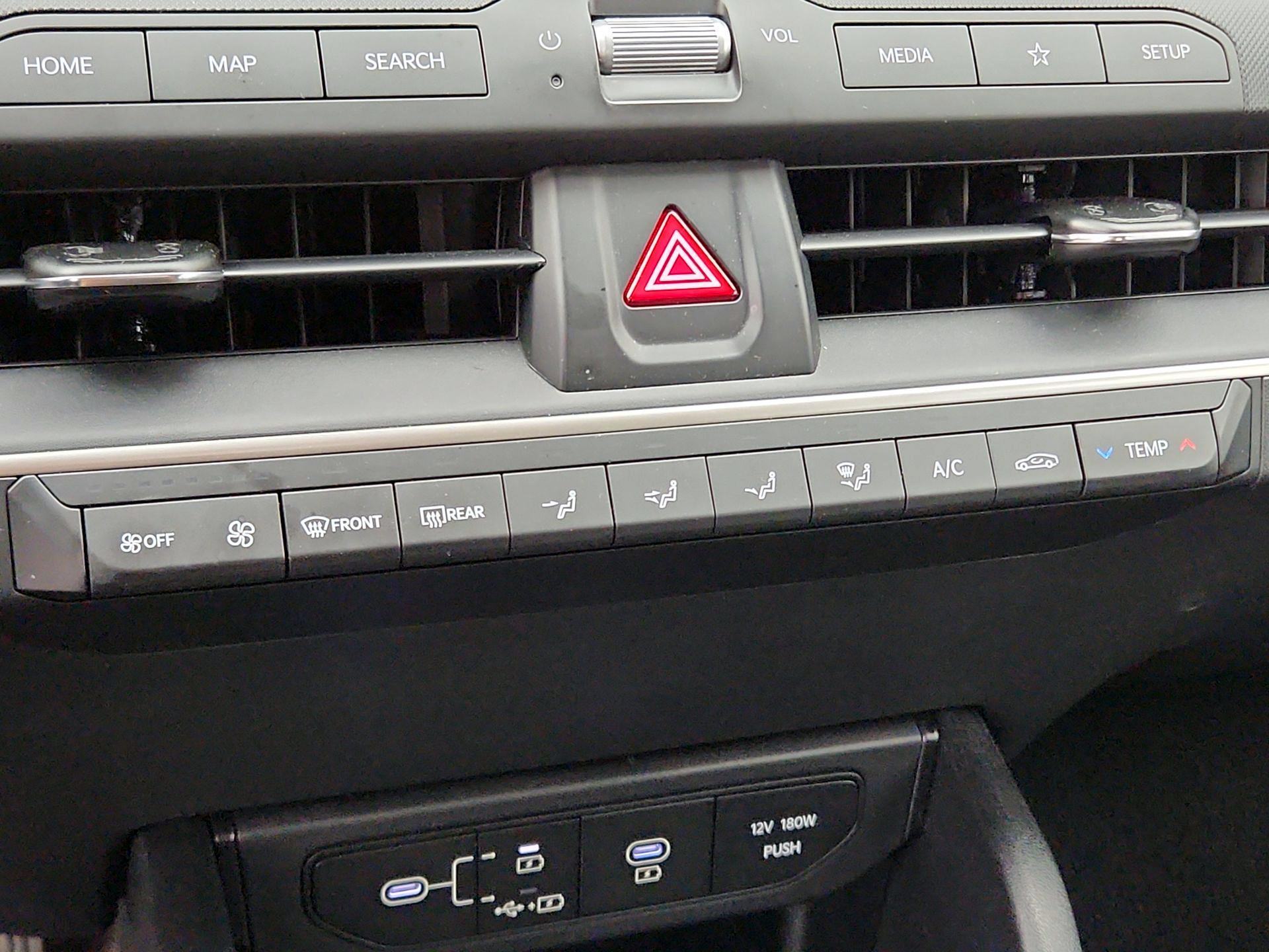 Thumbnail: 2025 Kia K4 - 16