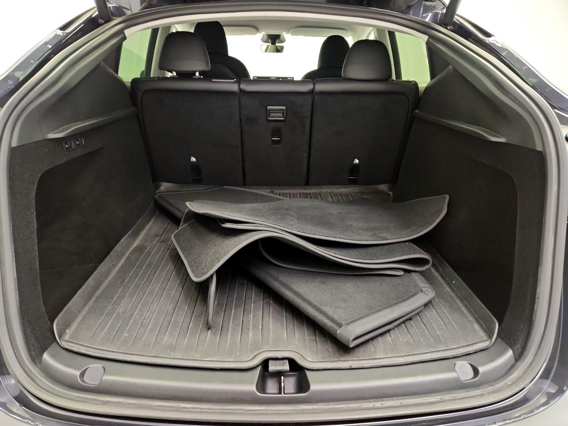 Thumbnail: 2025 Tesla Model Y - 20