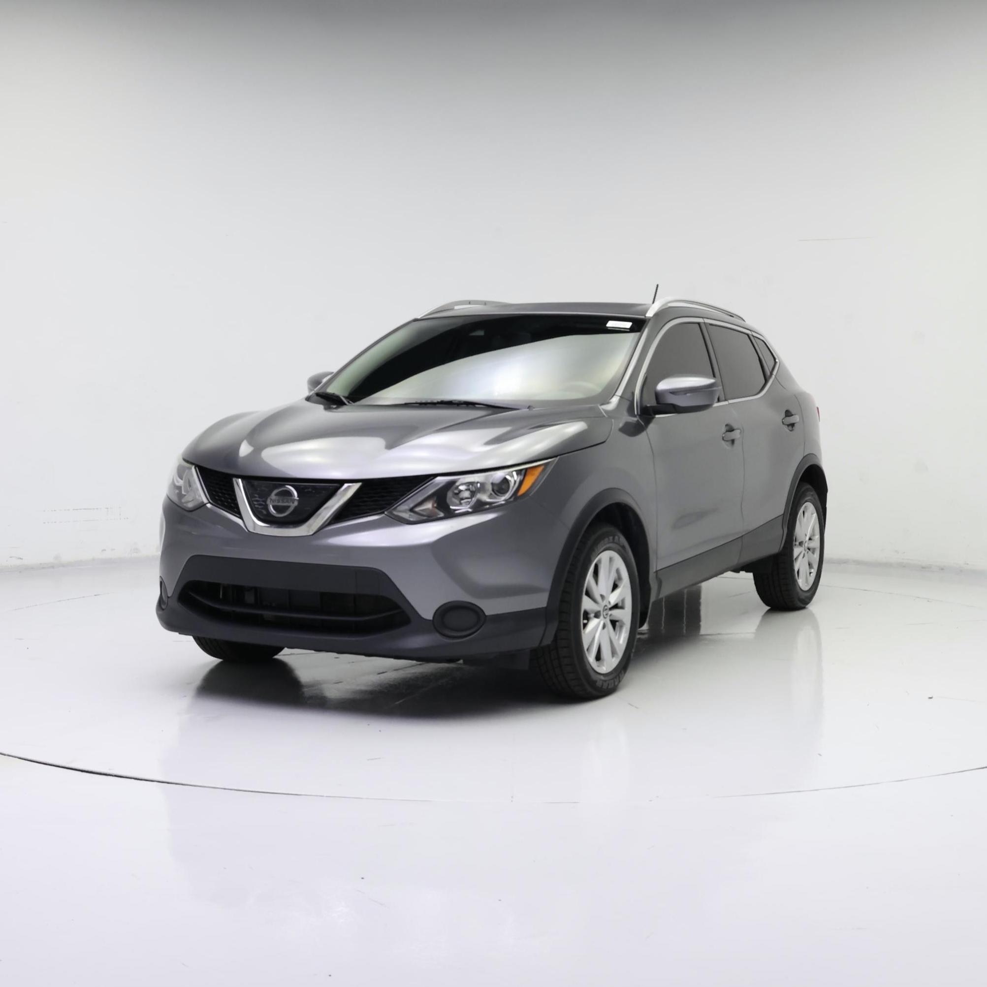 Thumbnail: 2019 Nissan Rogue Sport - 4