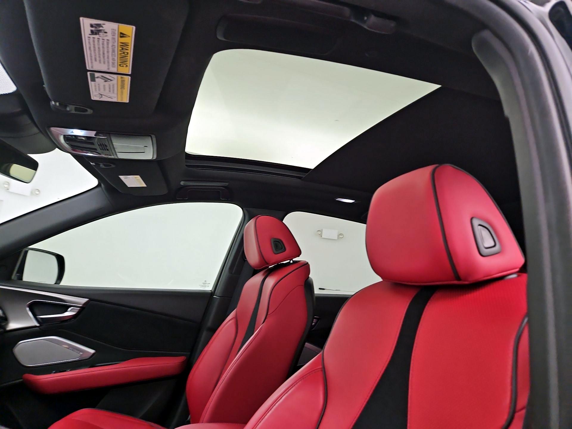 Thumbnail: 2025 Acura RDX - 20