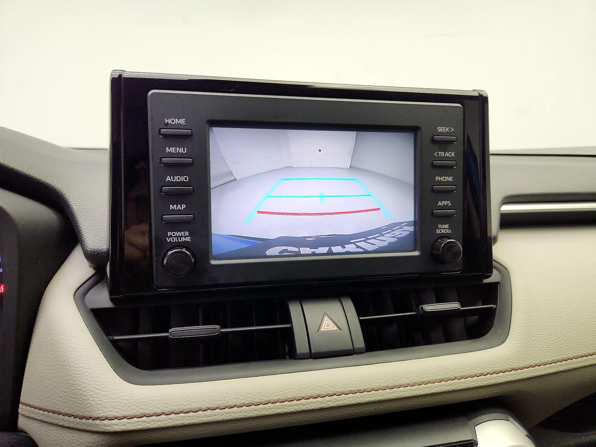 Thumbnail: 2019 Toyota RAV4 - 14