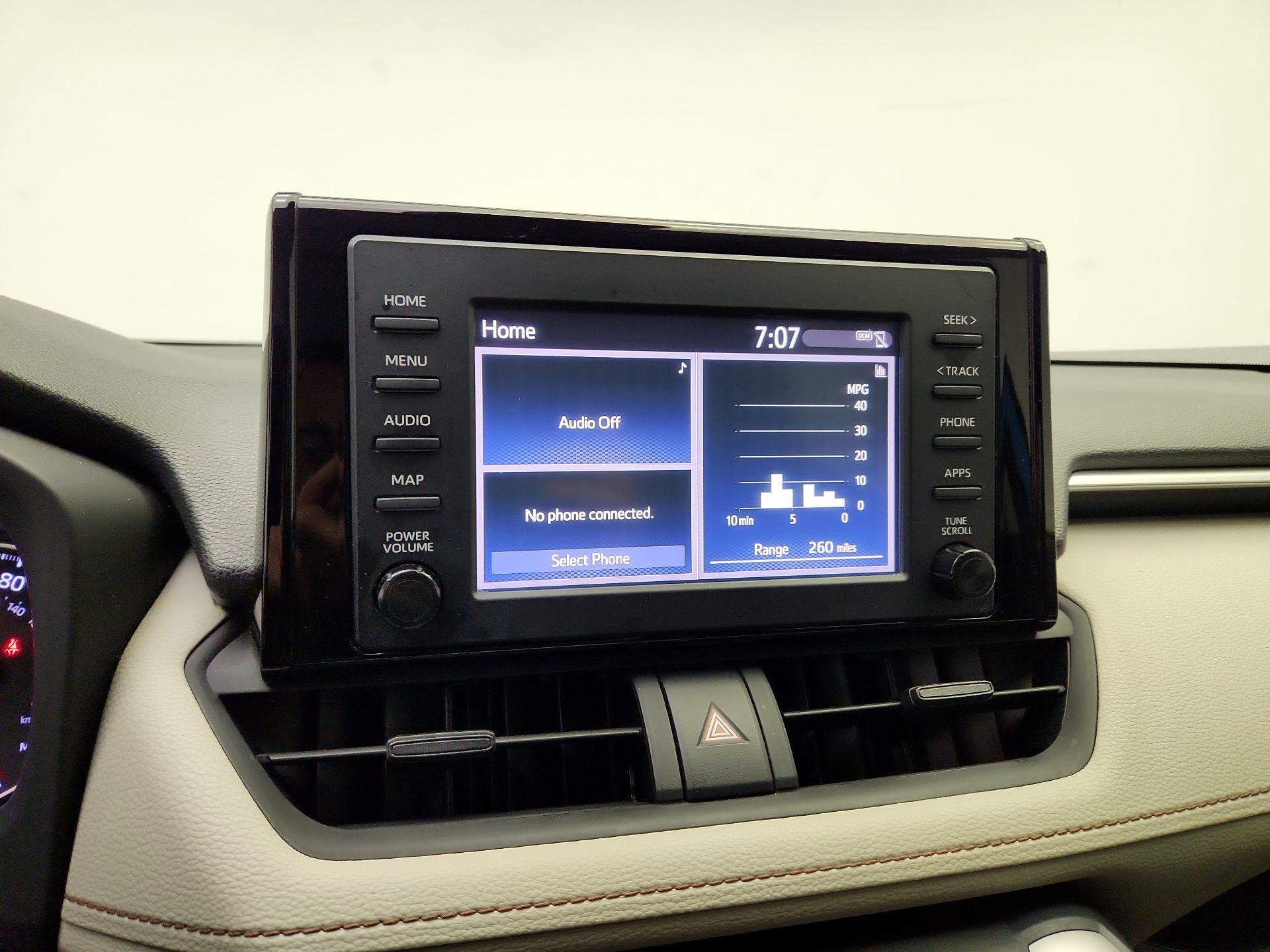 Thumbnail: 2019 Toyota RAV4 - 15