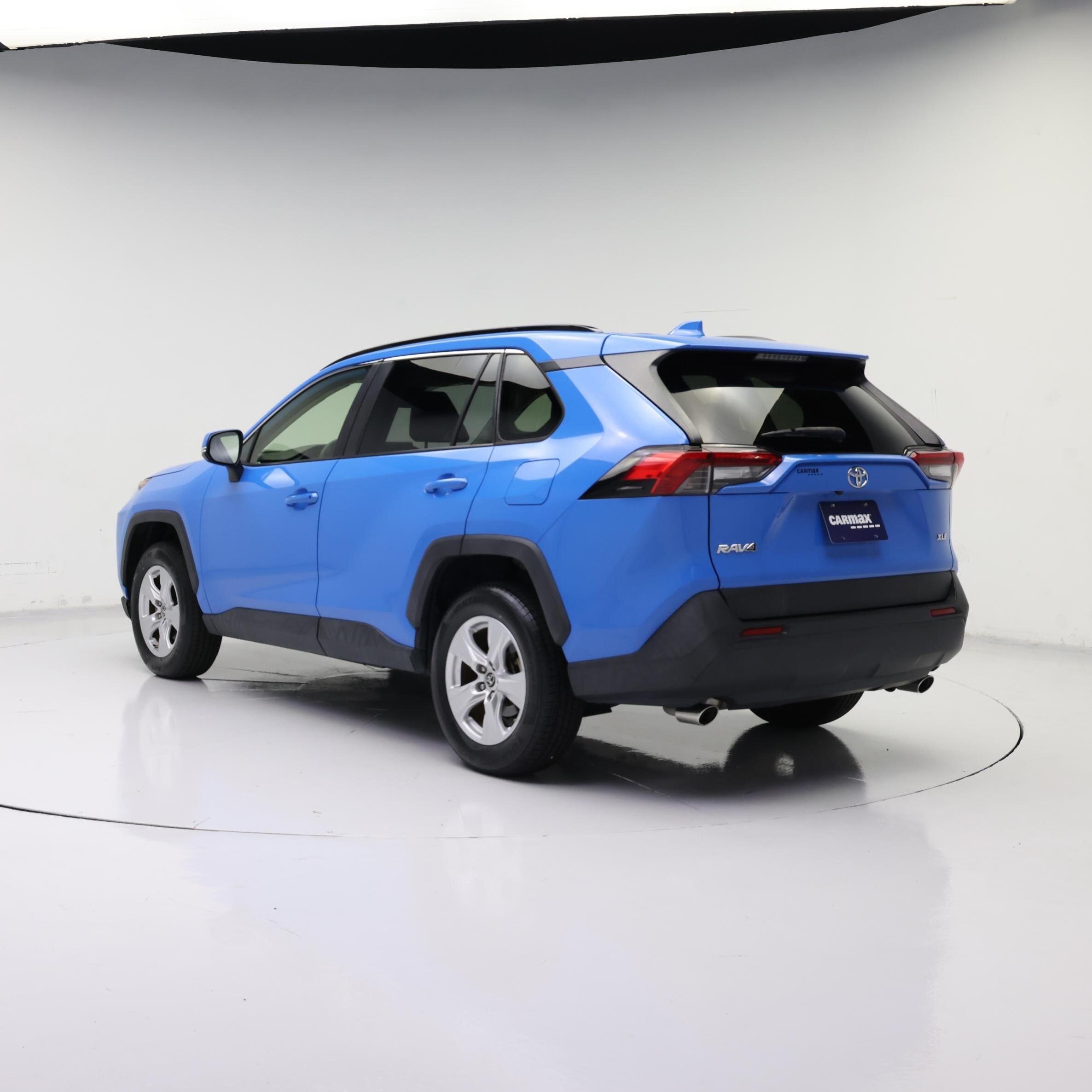 Thumbnail: 2019 Toyota RAV4 - 2