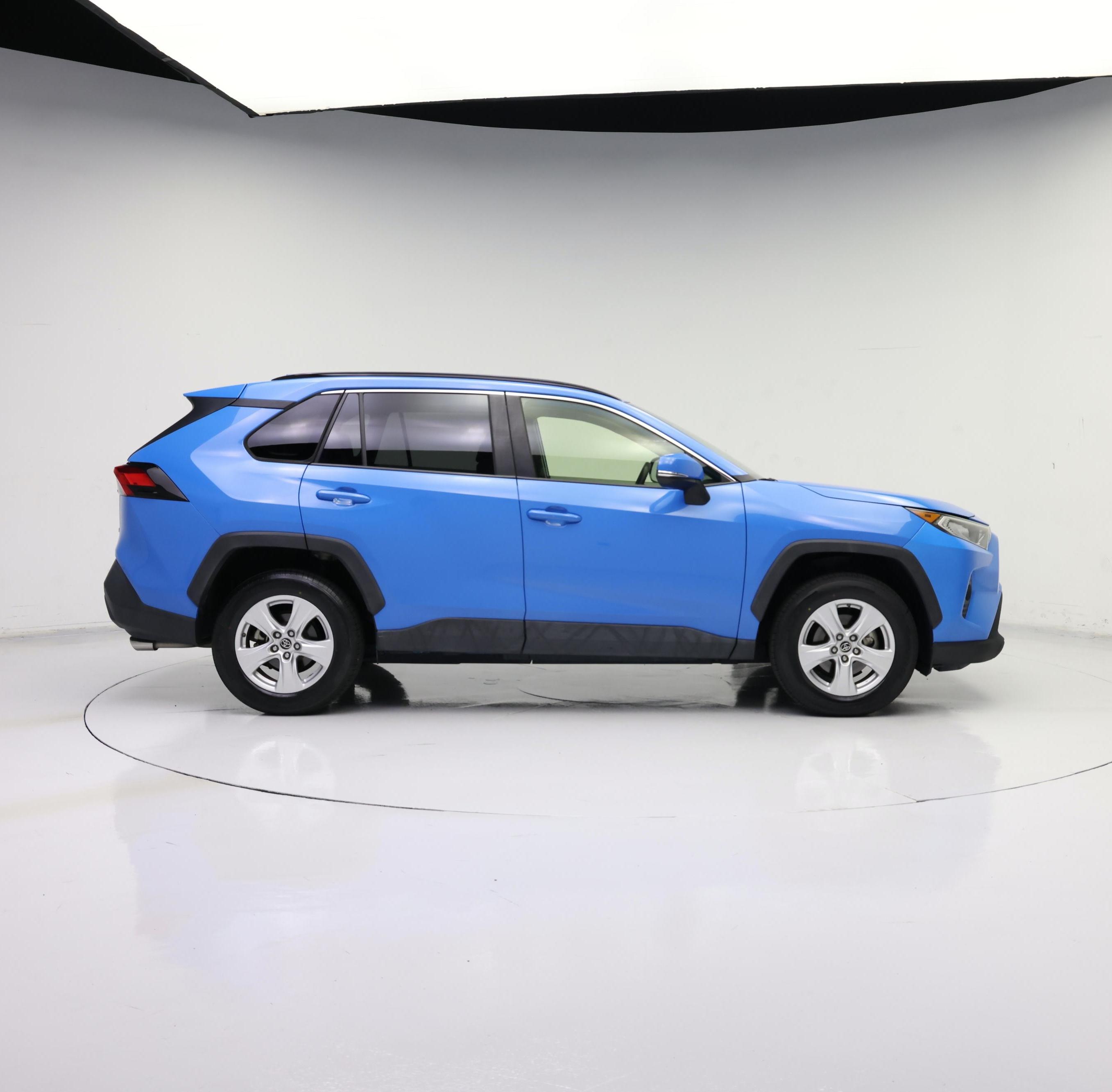 Thumbnail: 2019 Toyota RAV4 - 7