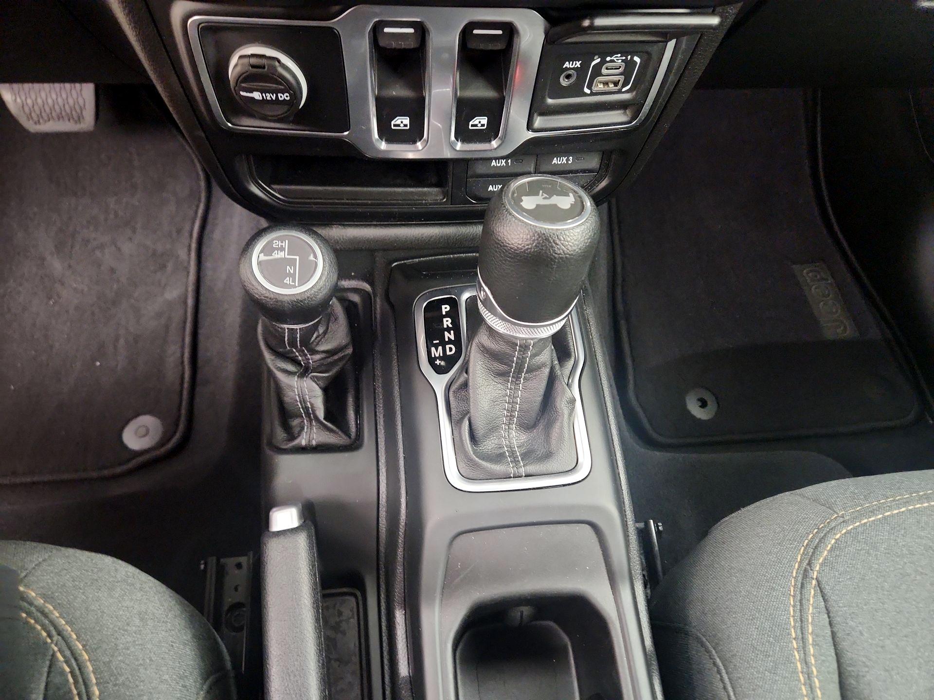 Thumbnail: 2024 Jeep Wrangler - 17