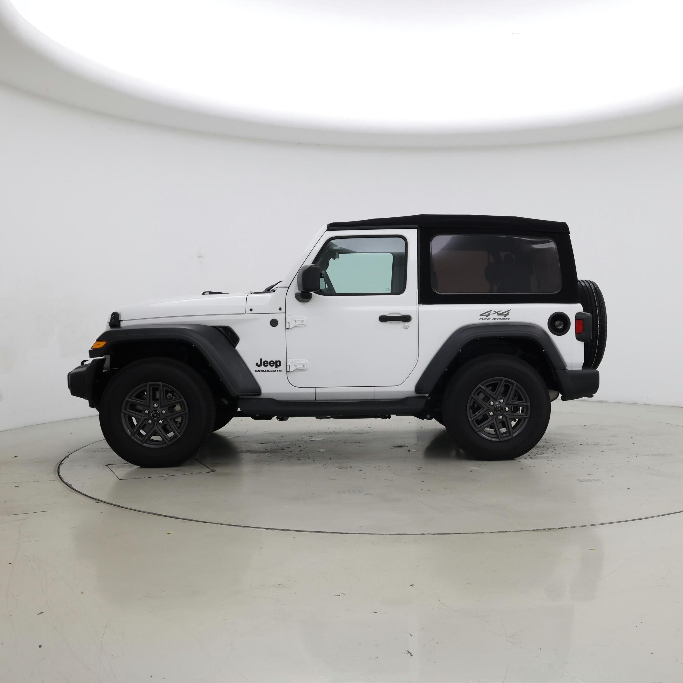 Thumbnail: 2024 Jeep Wrangler - 3
