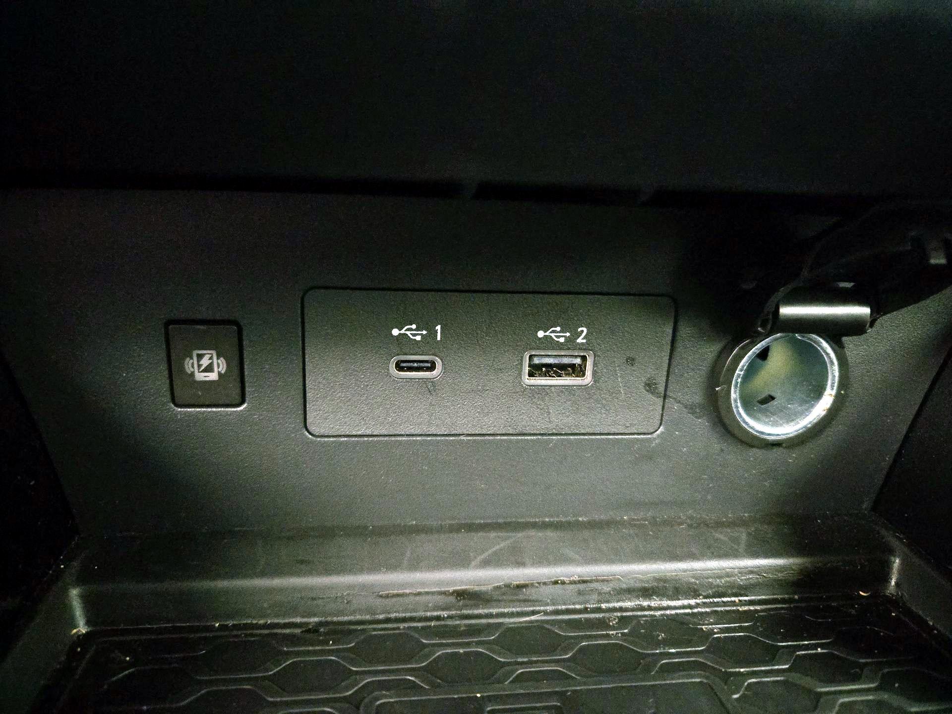 Thumbnail: 2023 Nissan Altima - 19