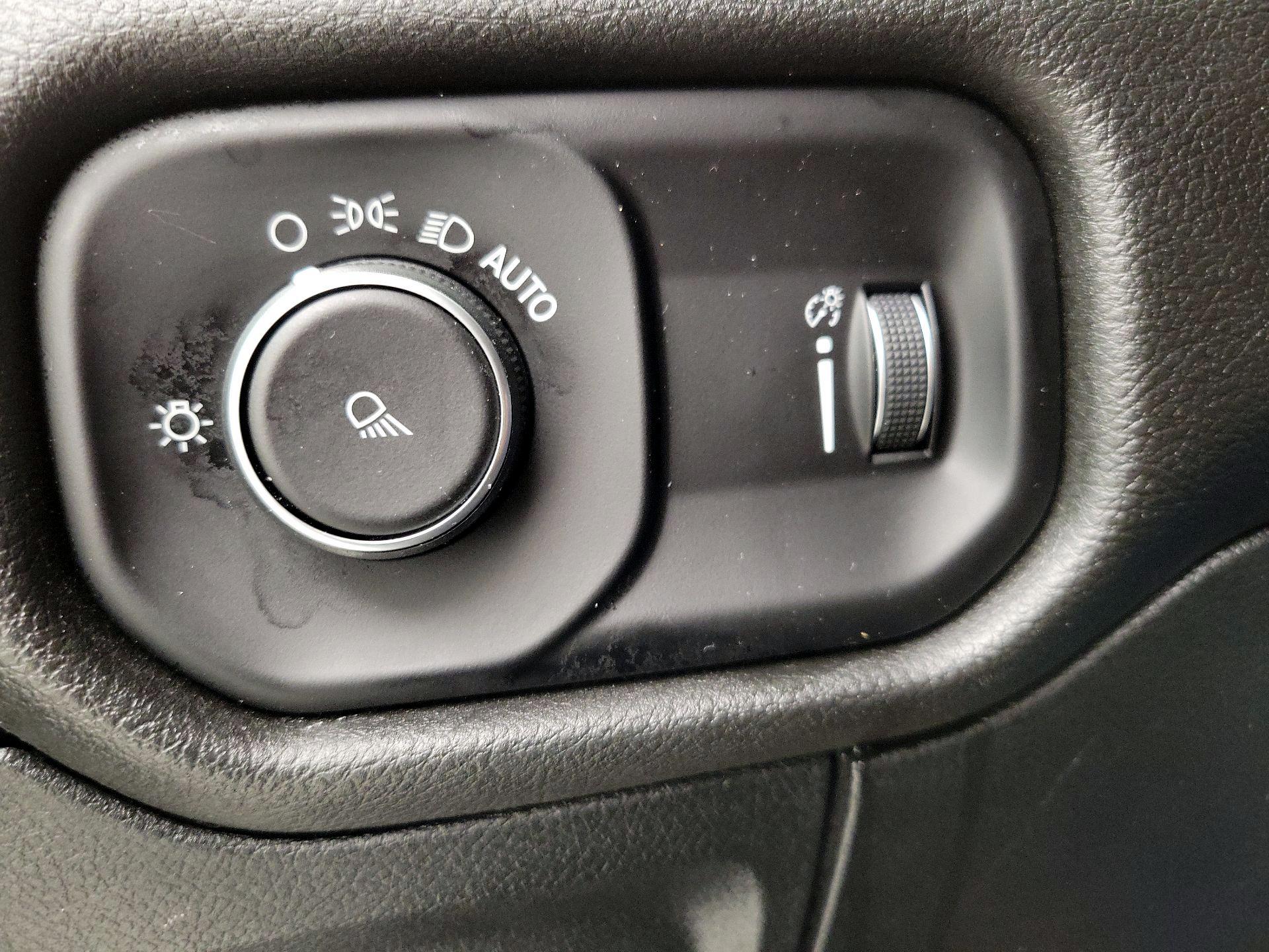 Thumbnail: 2023 RAM 1500 - 13