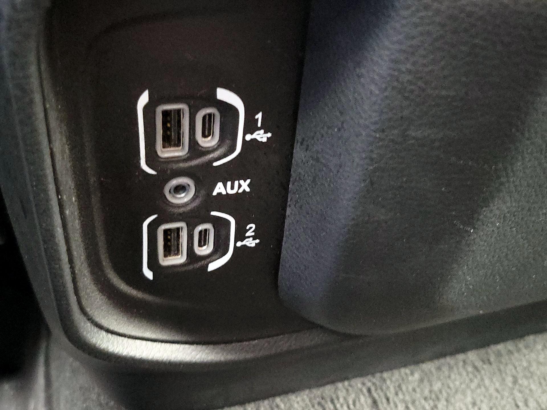 Thumbnail: 2023 RAM 1500 - 18