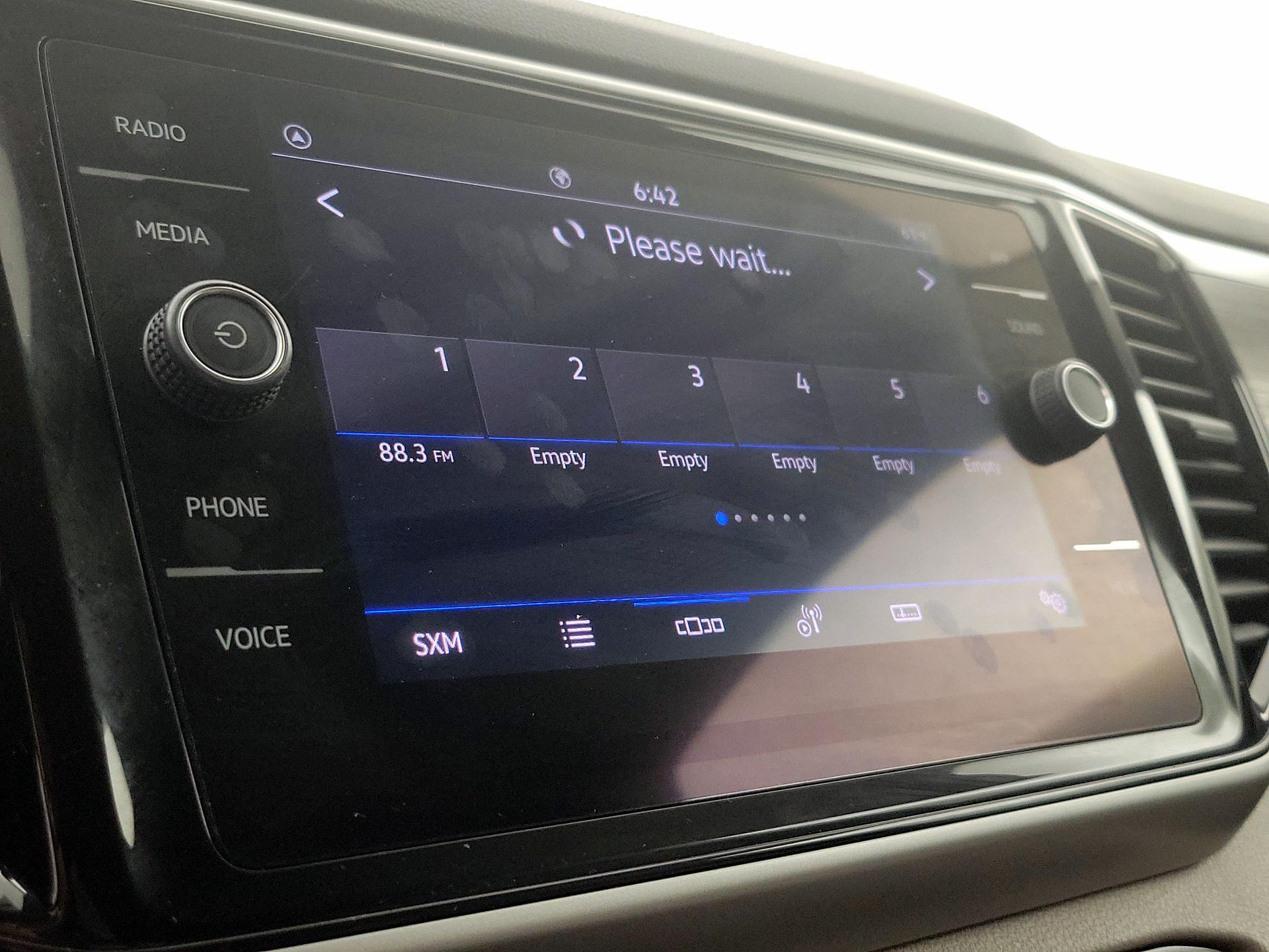 Thumbnail: 2022 Volkswagen Atlas - 15