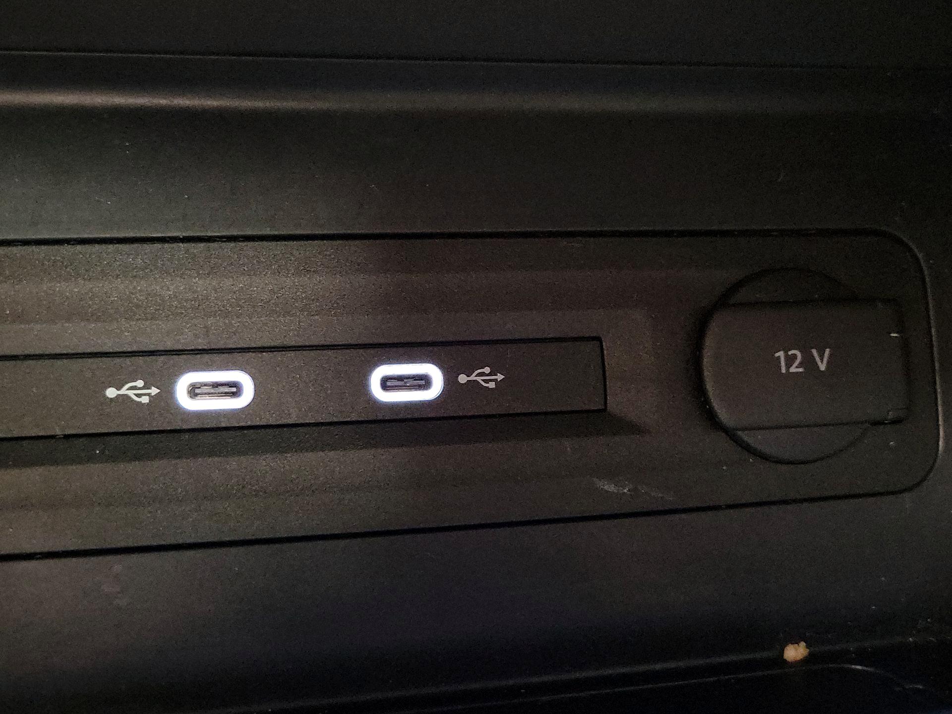 Thumbnail: 2022 Volkswagen Atlas - 18