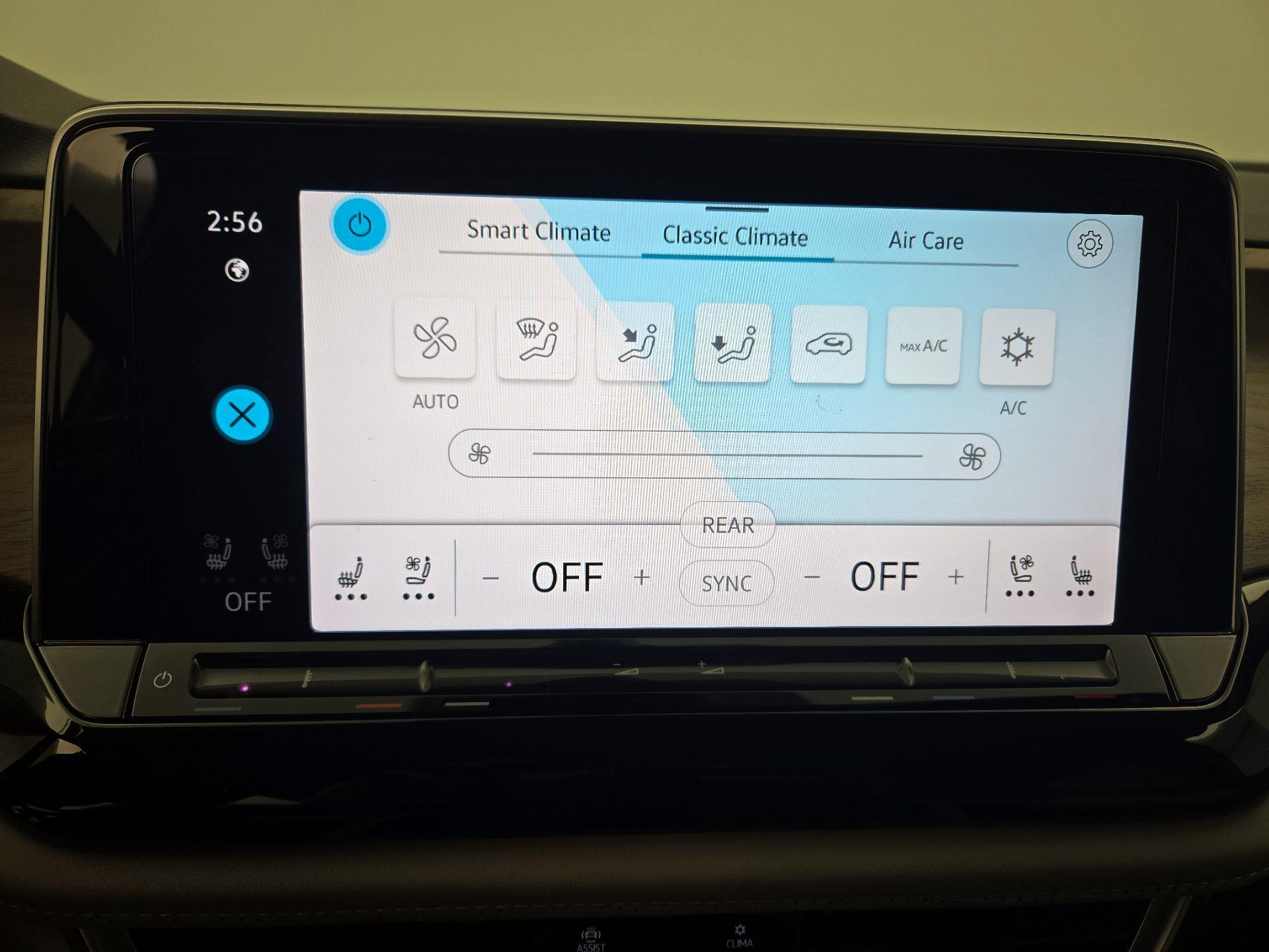 Thumbnail: 2024 Volkswagen Atlas - 16