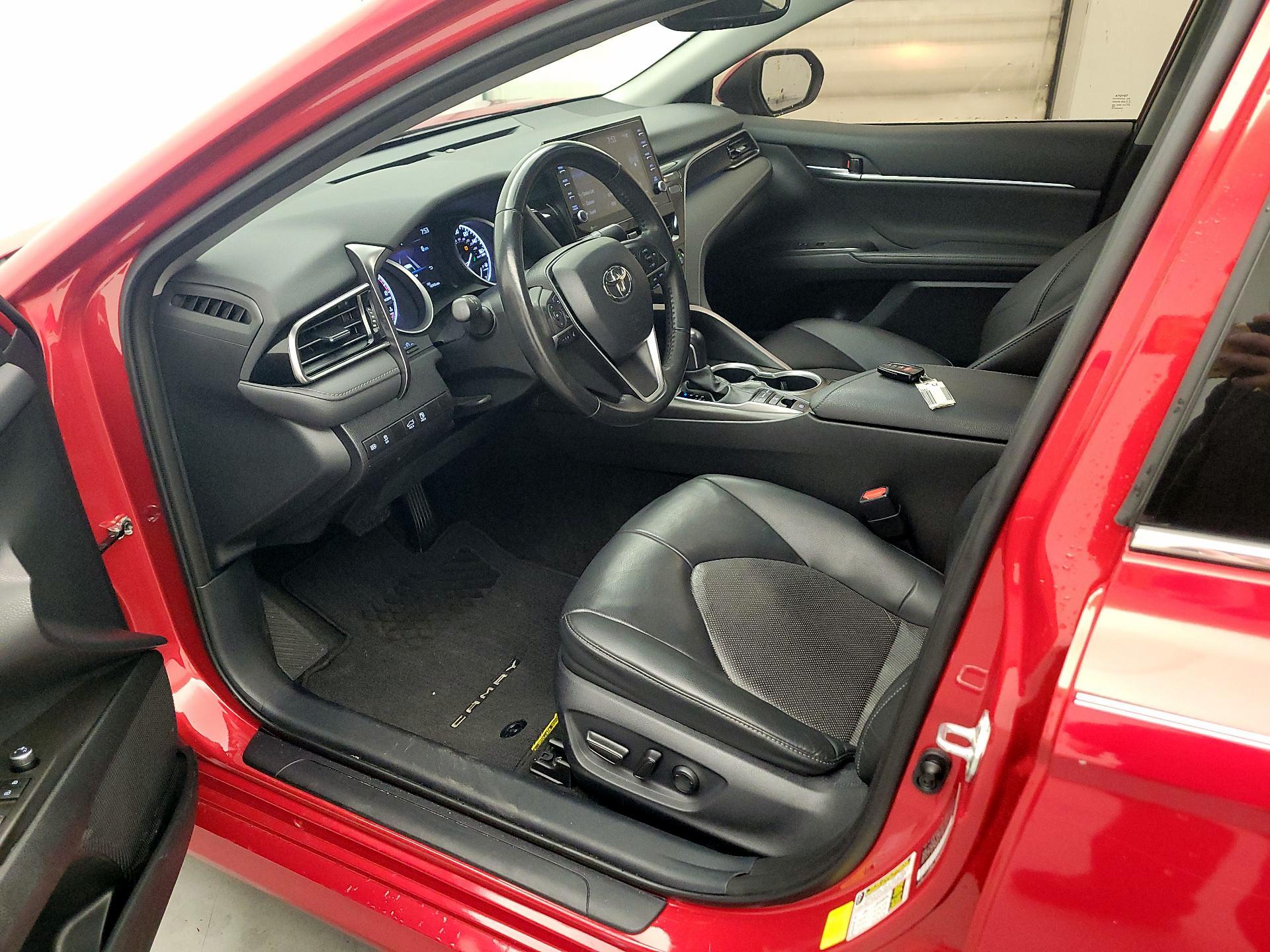 Thumbnail: 2023 Toyota Camry - 11