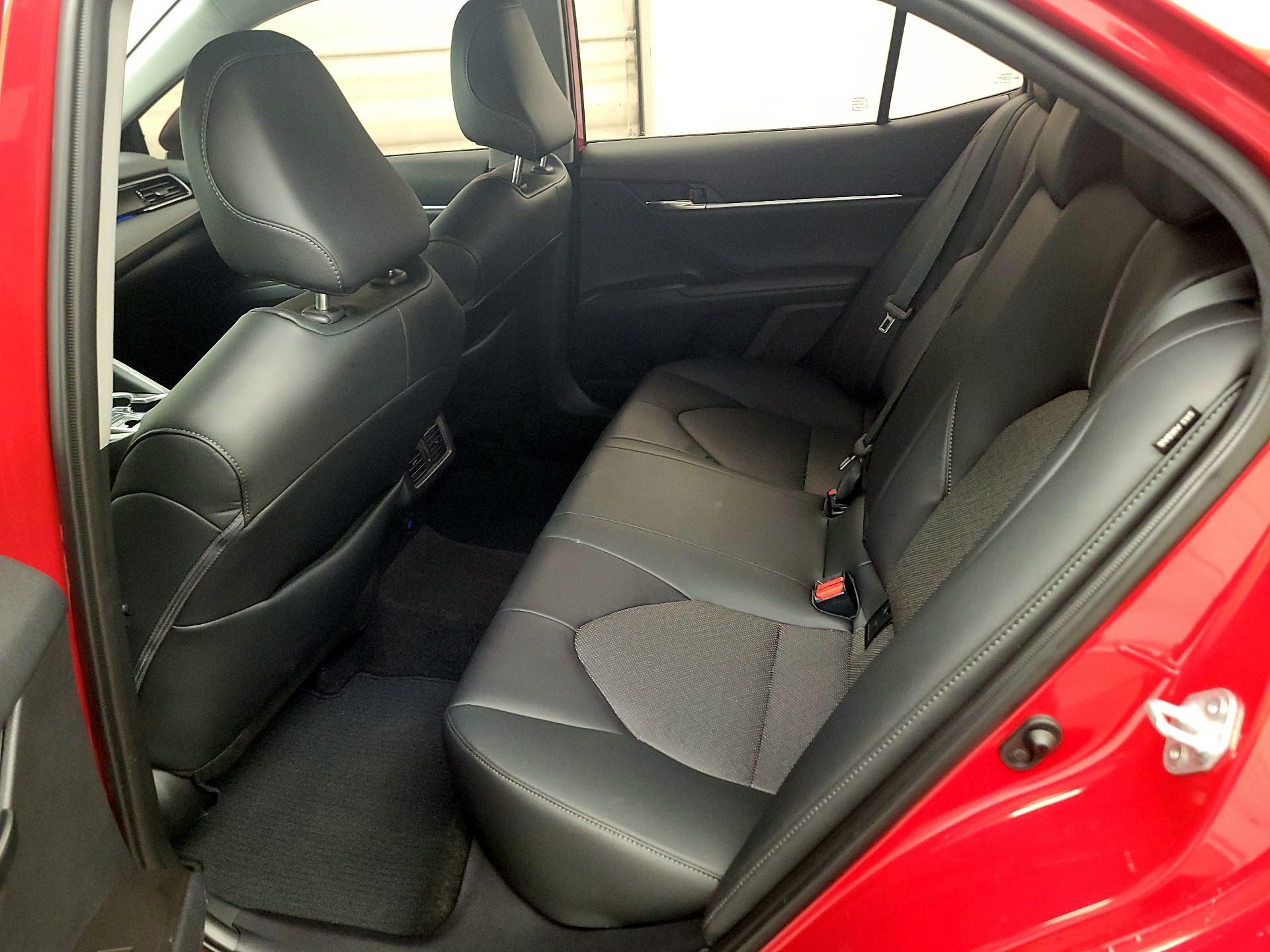 Thumbnail: 2023 Toyota Camry - 18