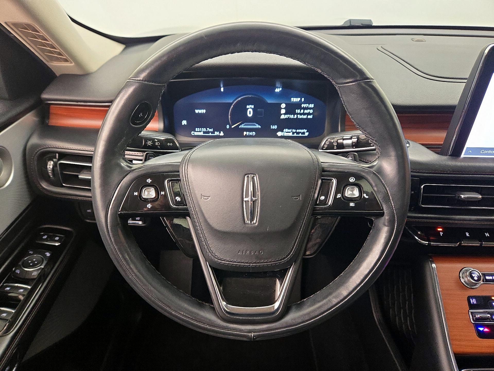 Thumbnail: 2020 Lincoln Aviator - 10